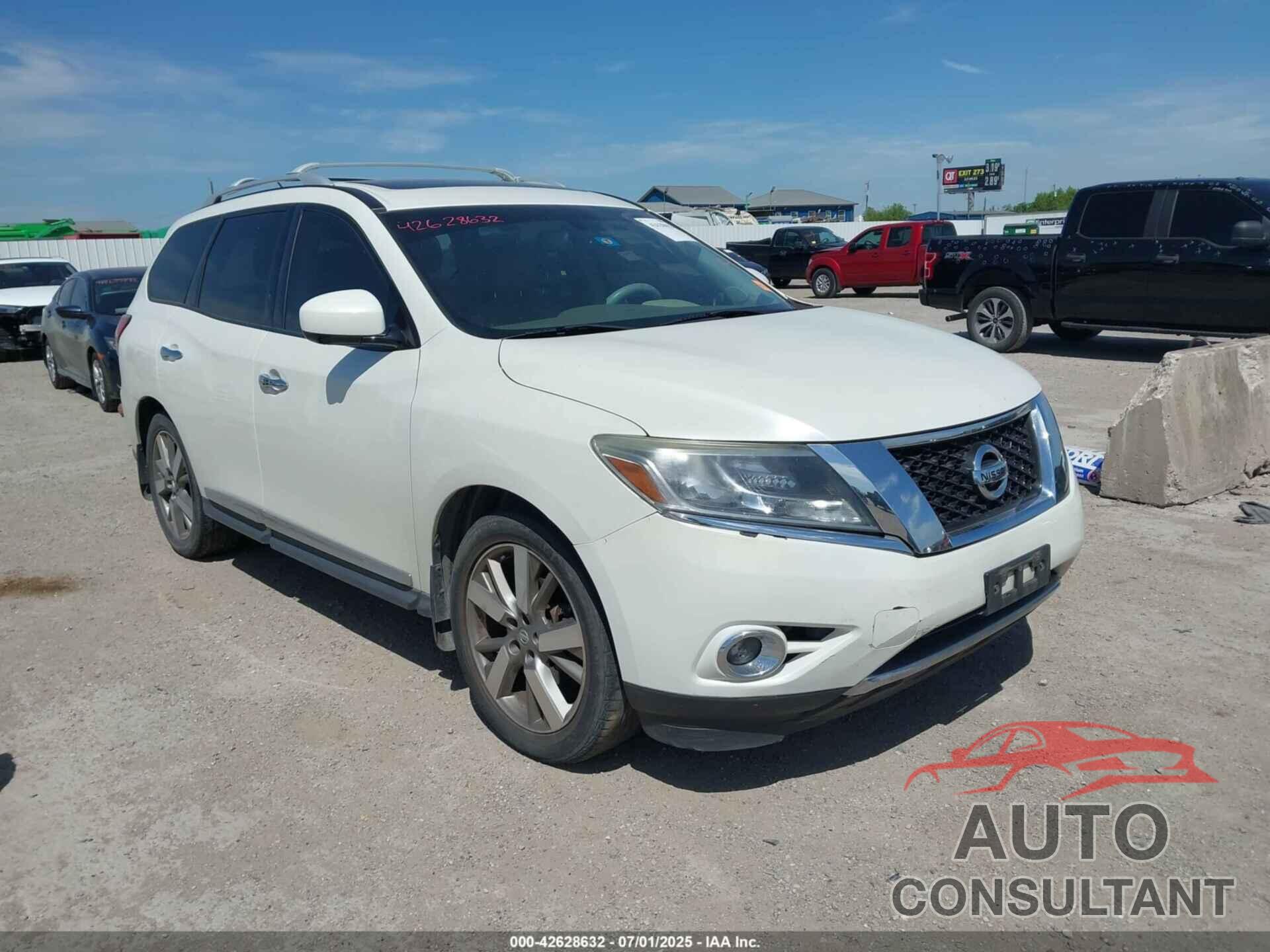 NISSAN PATHFINDER 2015 - 5N1AR2MN5FC700921