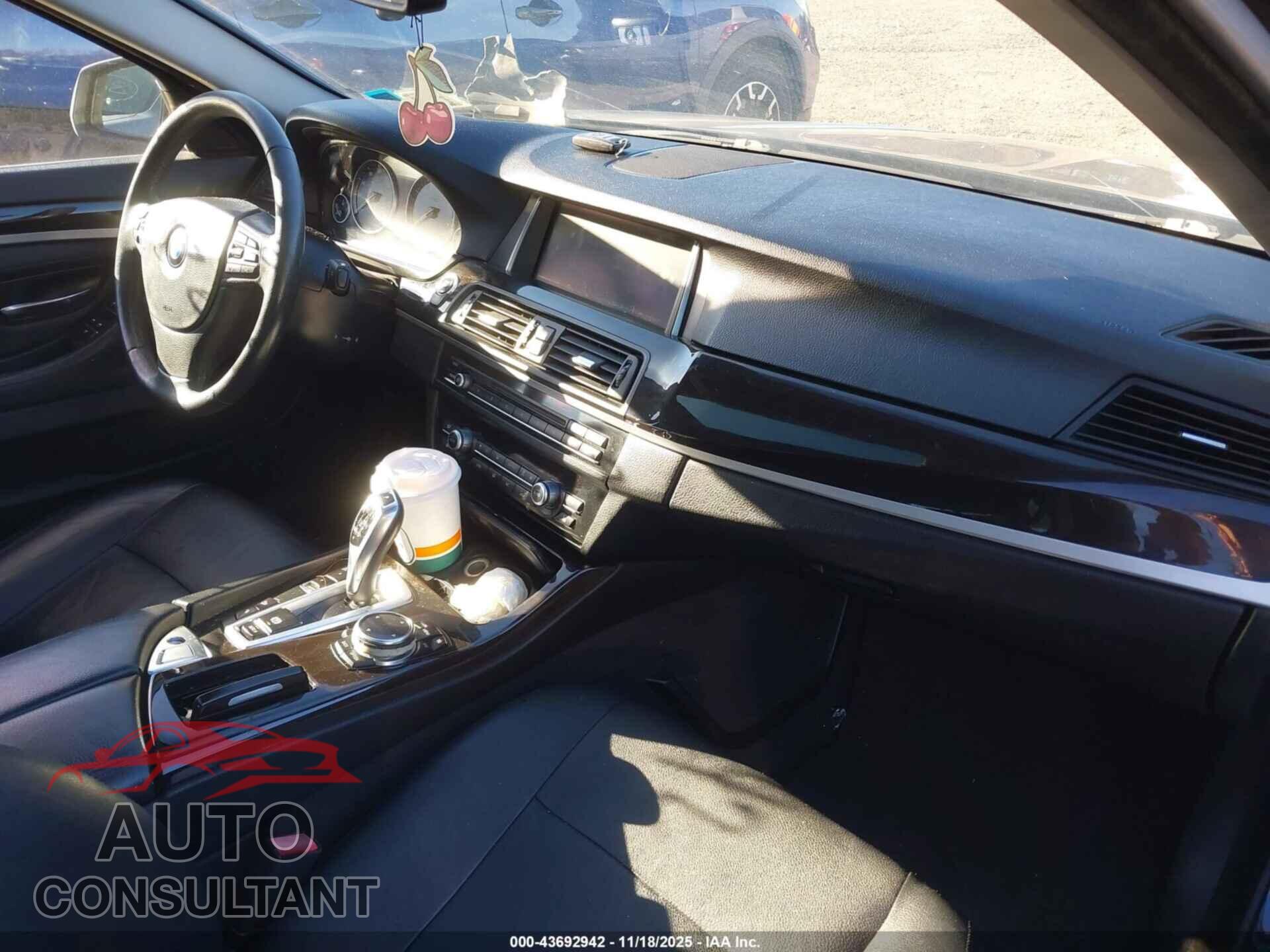 BMW 528I 2014 - WBA5A7C55ED616468