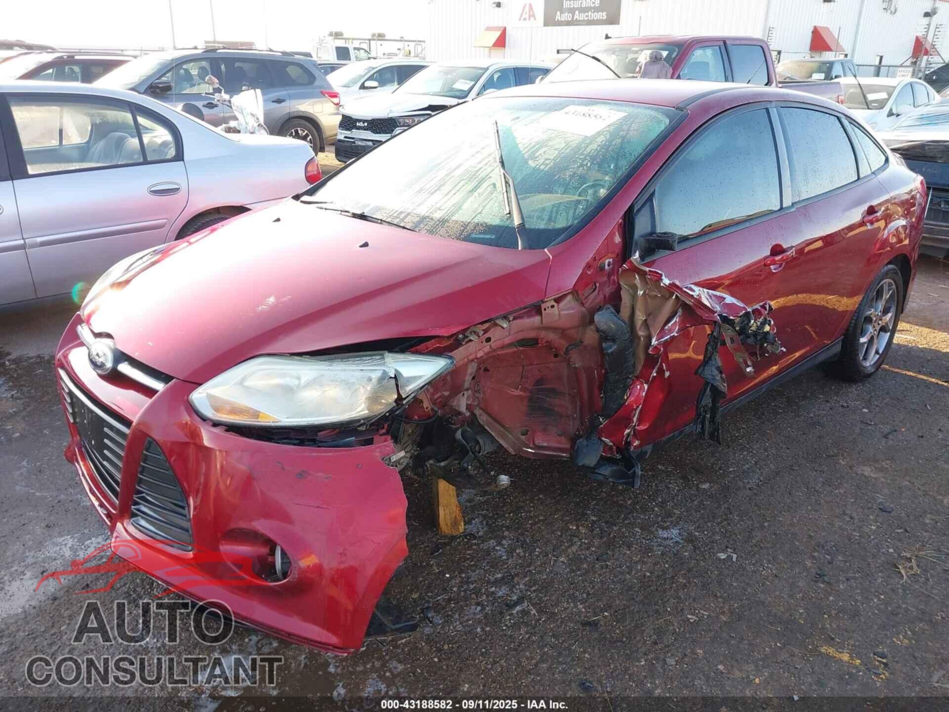 FORD FOCUS 2014 - 1FADP3F2XEL444182