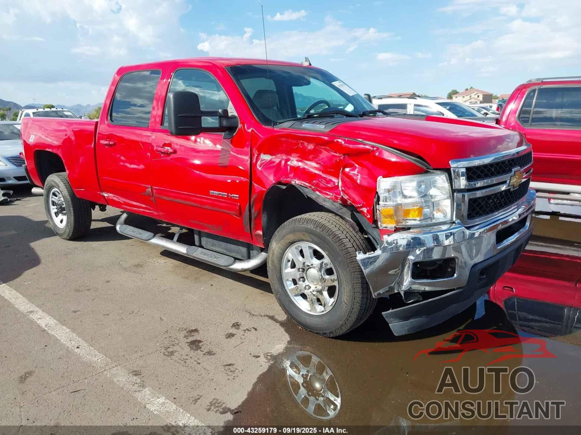CHEVROLET SILVERADO 2500HD 2014 - 1GC1KYC81EF121350