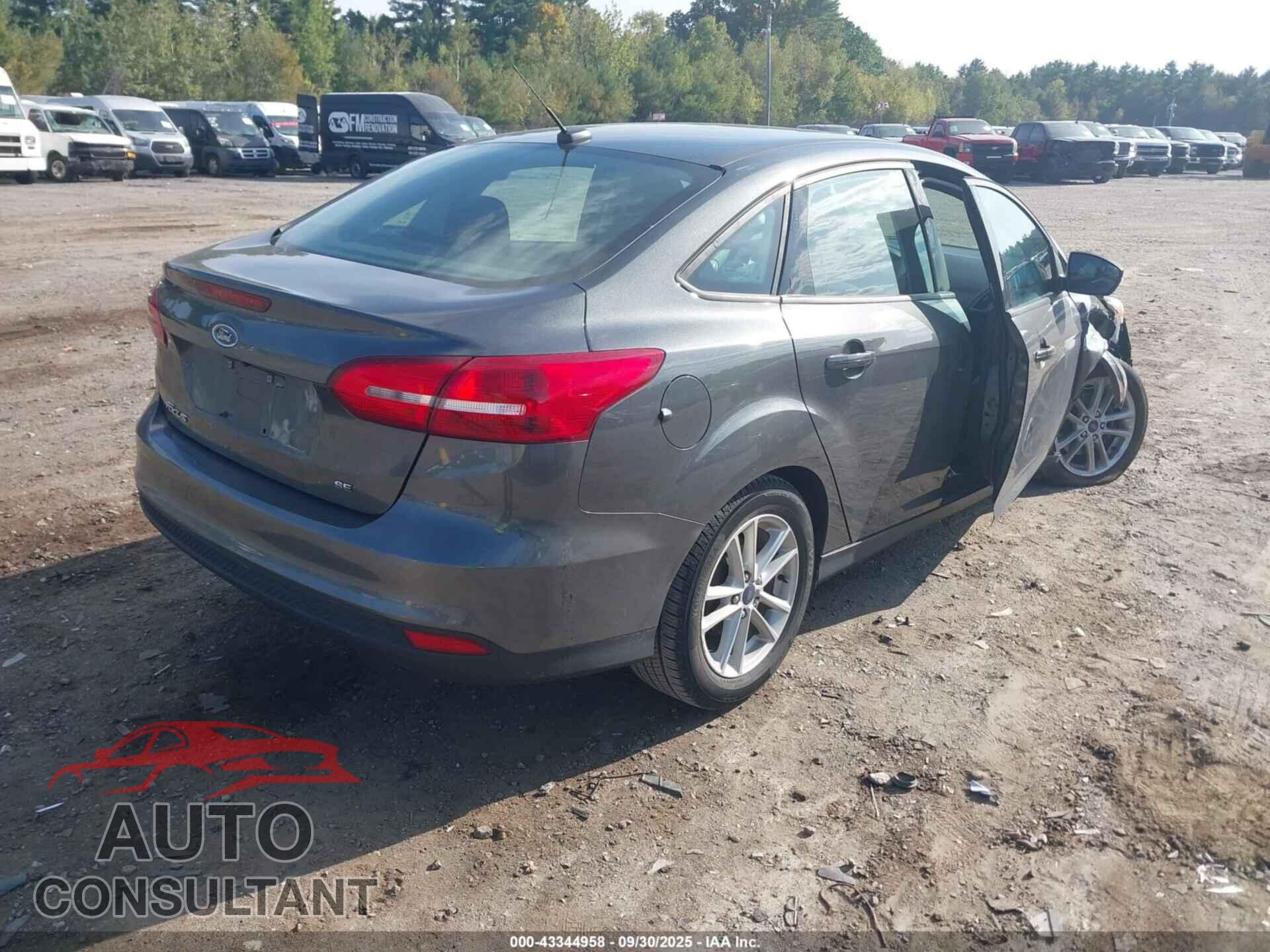 FORD FOCUS 2017 - 1FADP3F21HL227012
