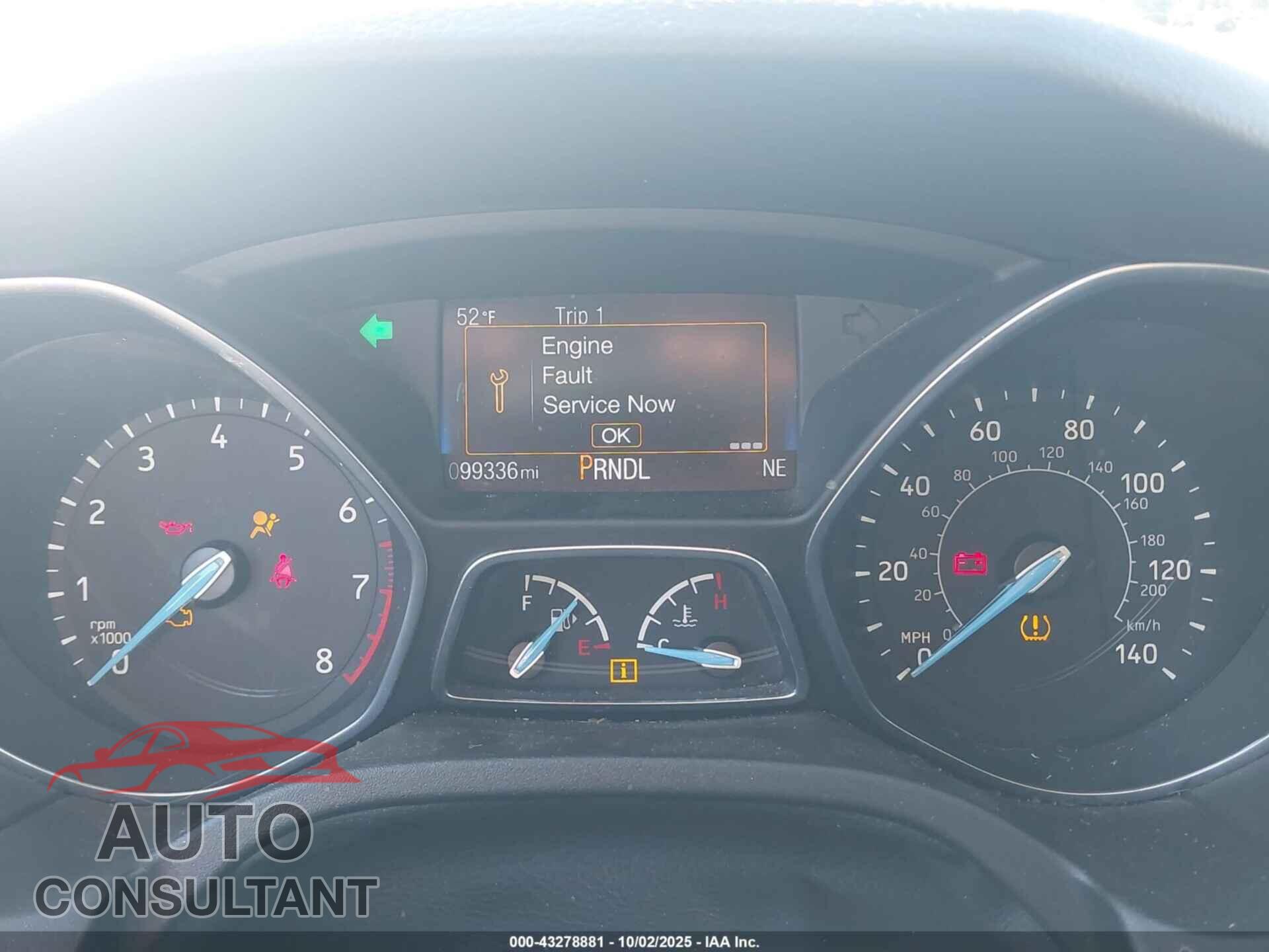 FORD FOCUS 2017 - 1FADP3F22HL332996