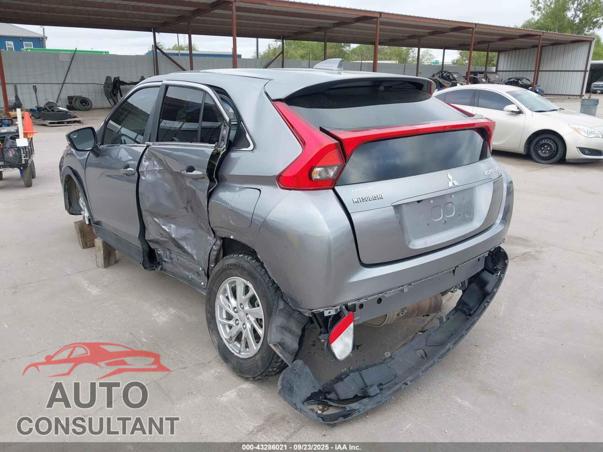 MITSUBISHI ECLIPSE CROSS 2018 - JA4AT3AA0JZ063630