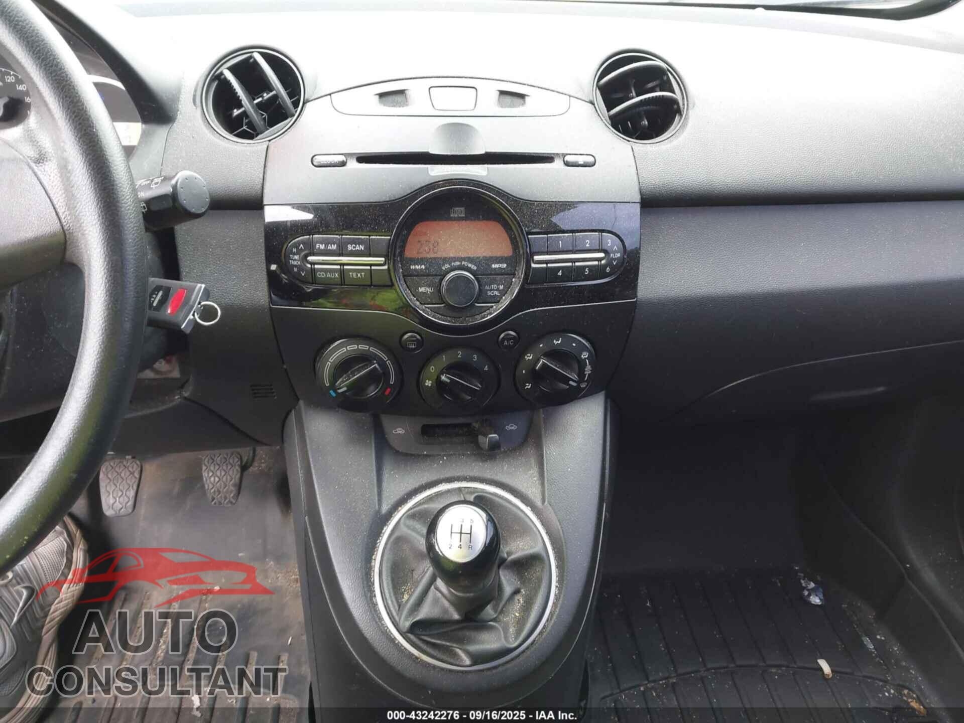 MAZDA MAZDA2 2011 - JM1DE1HY5B0103582