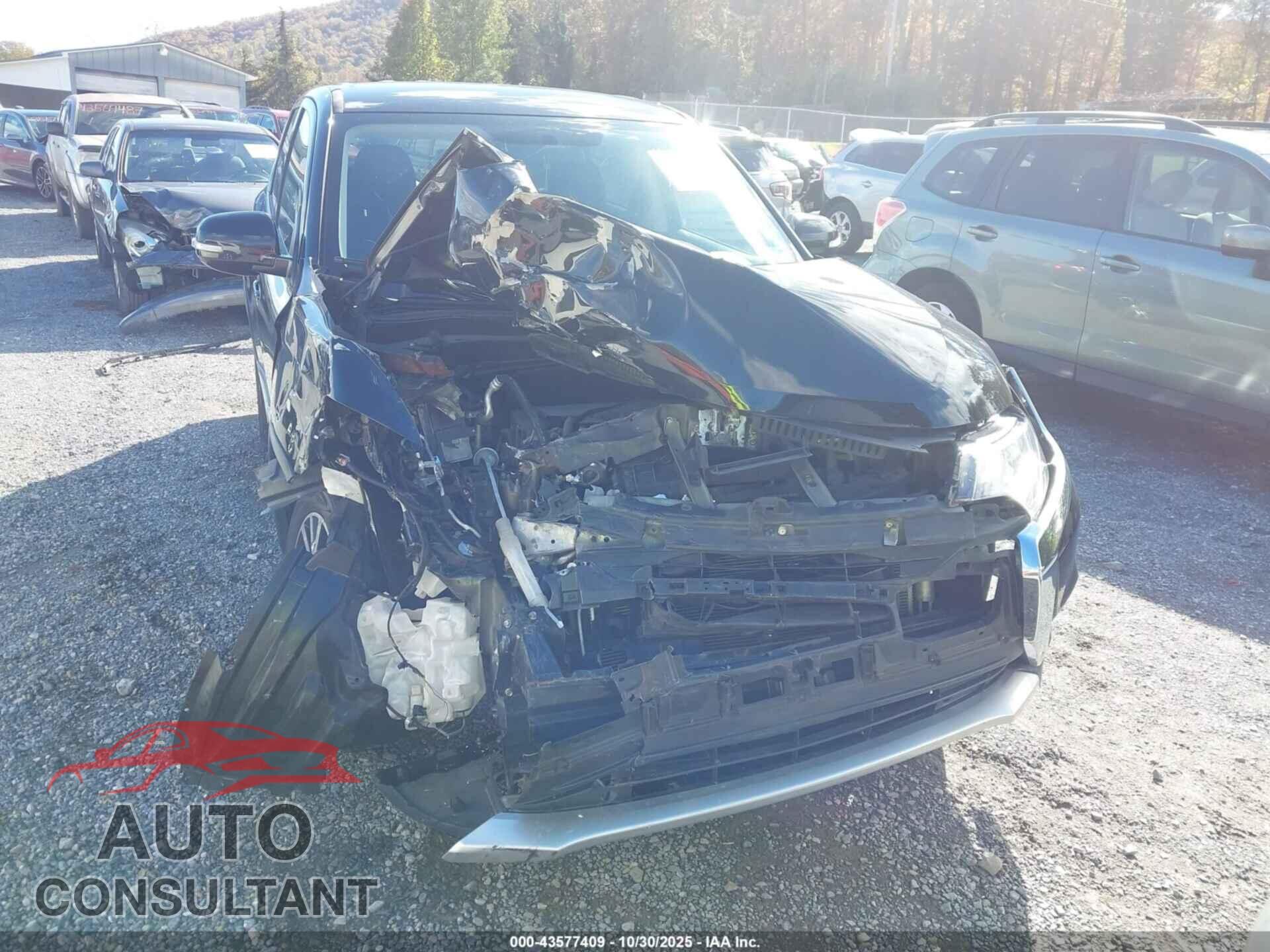 MITSUBISHI OUTLANDER 2018 - JA4AZ3A39JJ003473