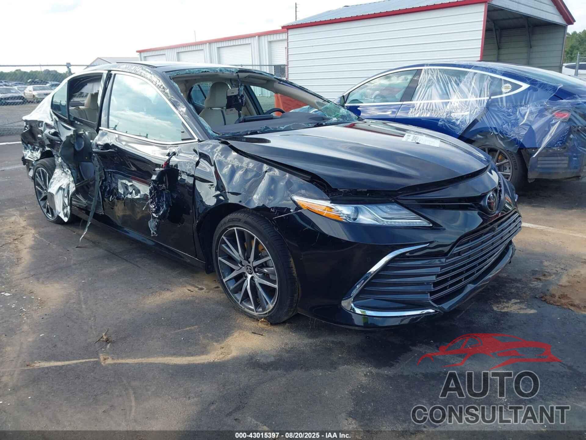 TOYOTA CAMRY 2023 - 4T1FZ1AK1PU074418