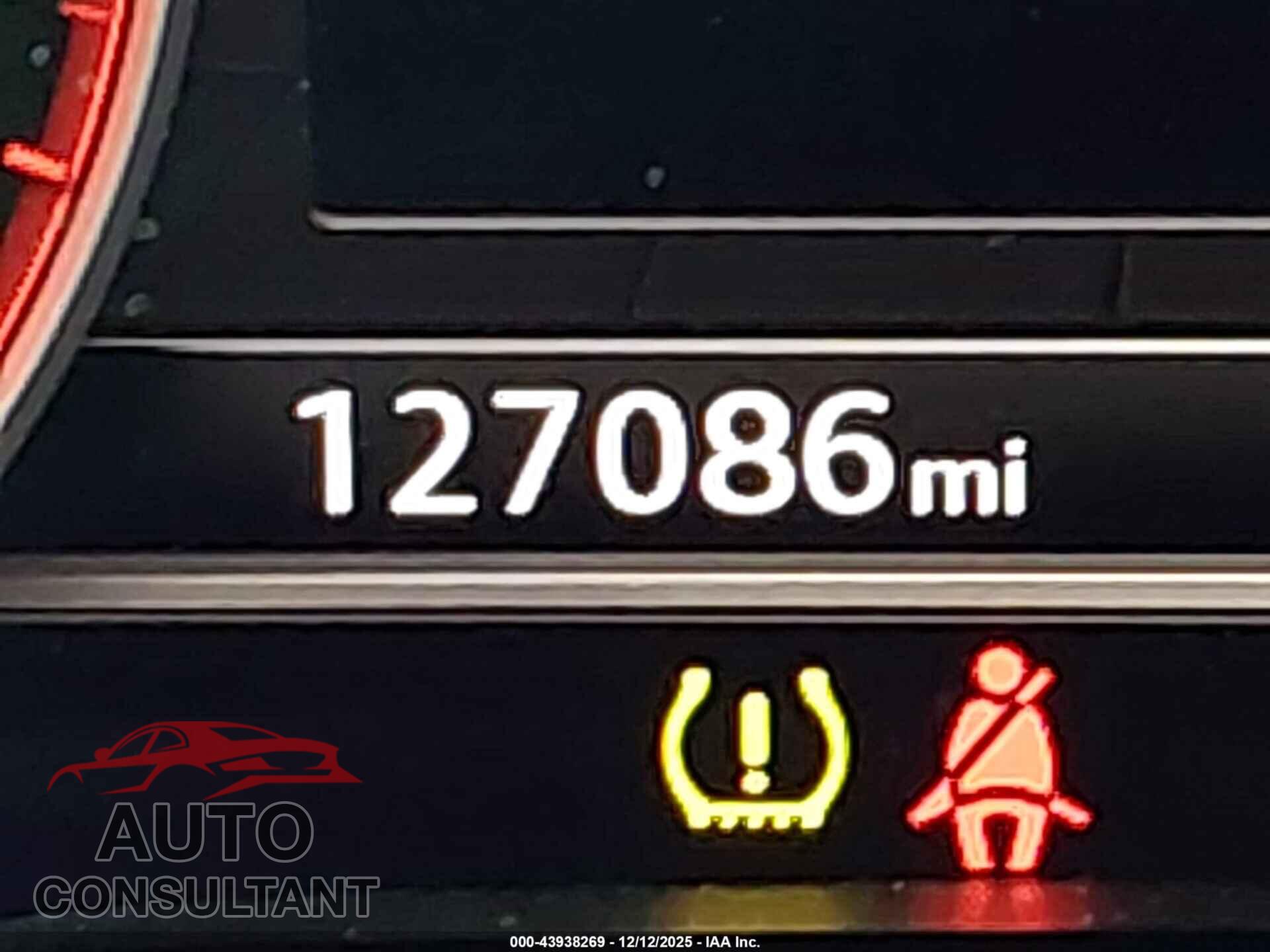 AUDI A4 2017 - WAULNAF42HN032829
