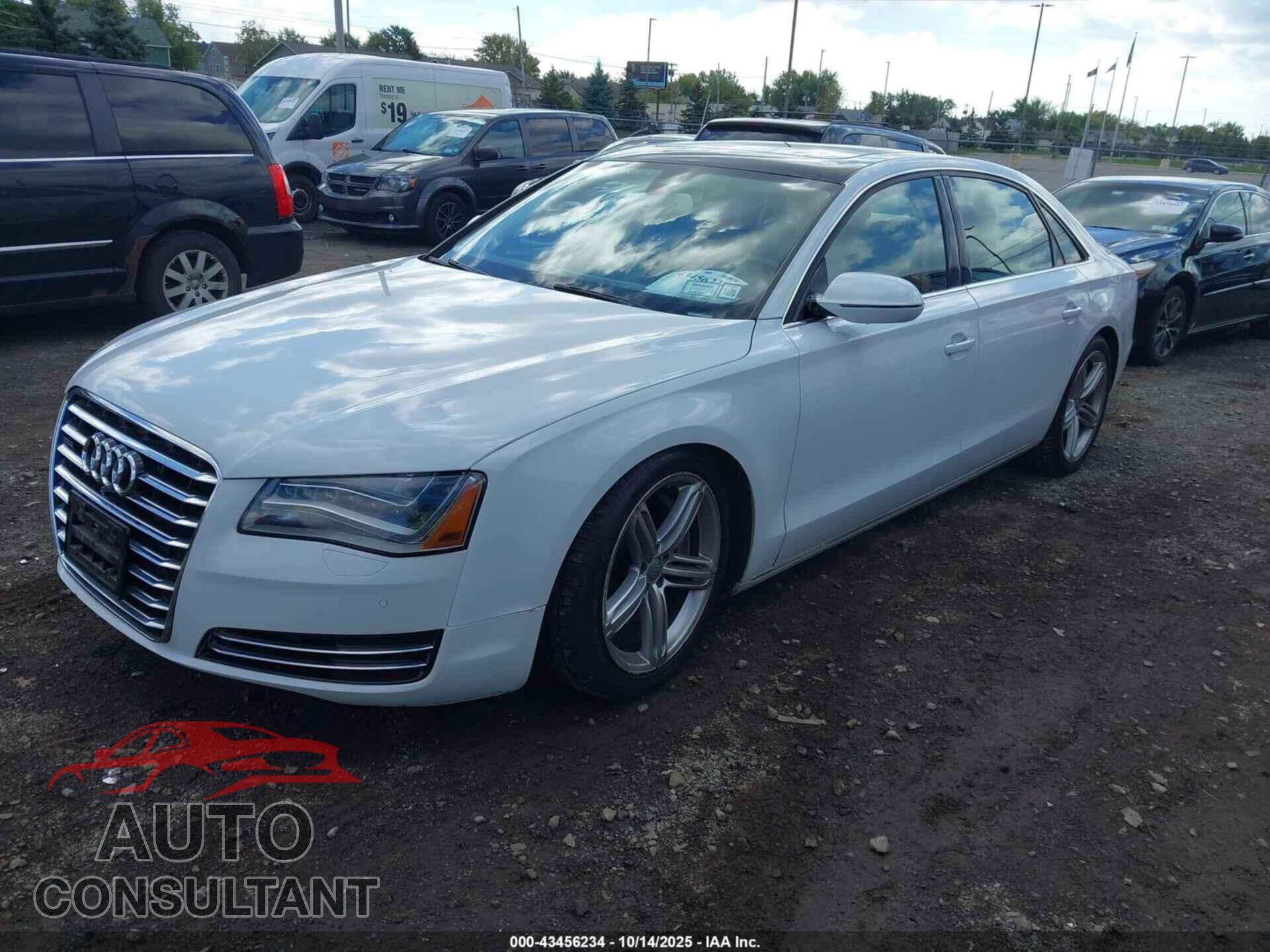 AUDI A8 L 2013 - WAUR2AFD3DN016944
