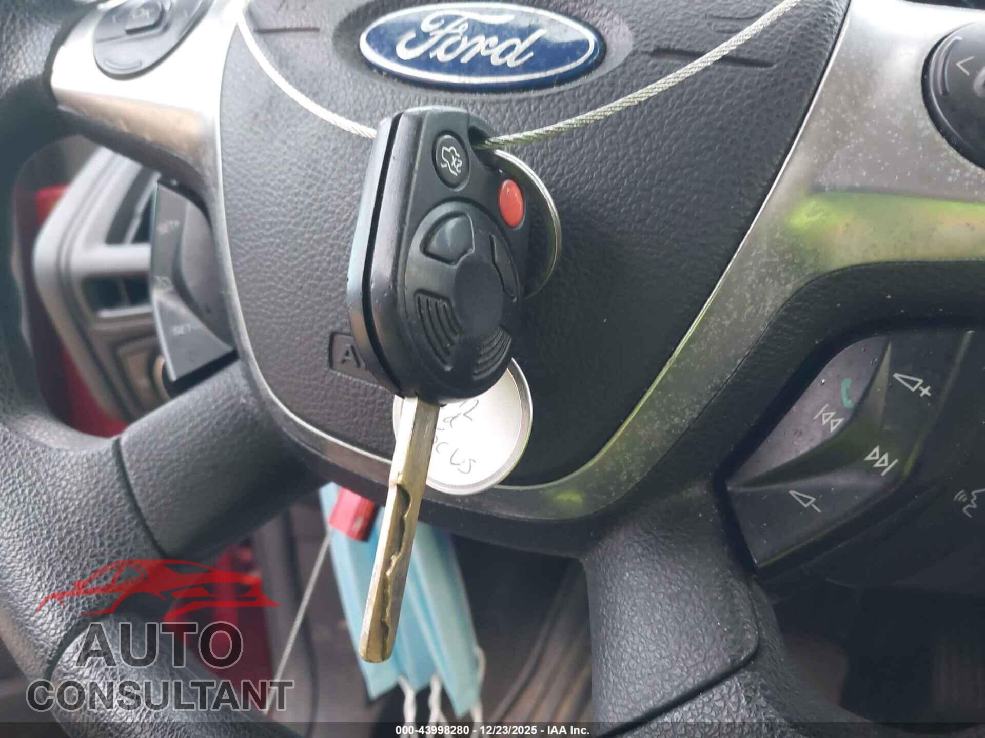 FORD FOCUS 2012 - 1FAHP3K27CL312873