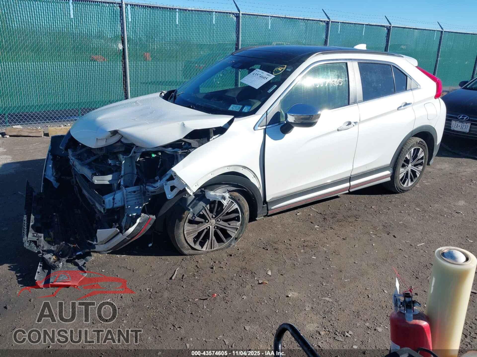 MITSUBISHI ECLIPSE CROSS 2020 - JA4AT5AA8LZ005831