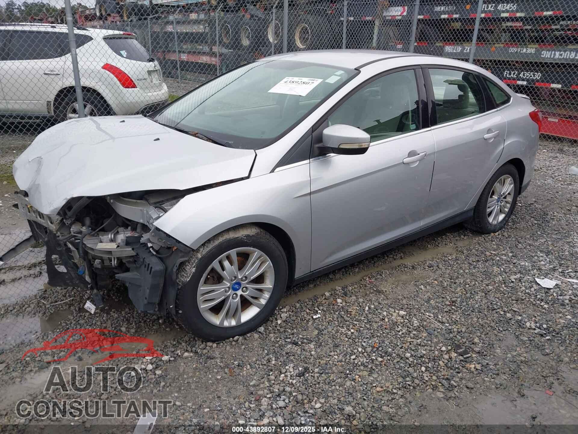 FORD FOCUS 2012 - 1FAHP3H28CL197501