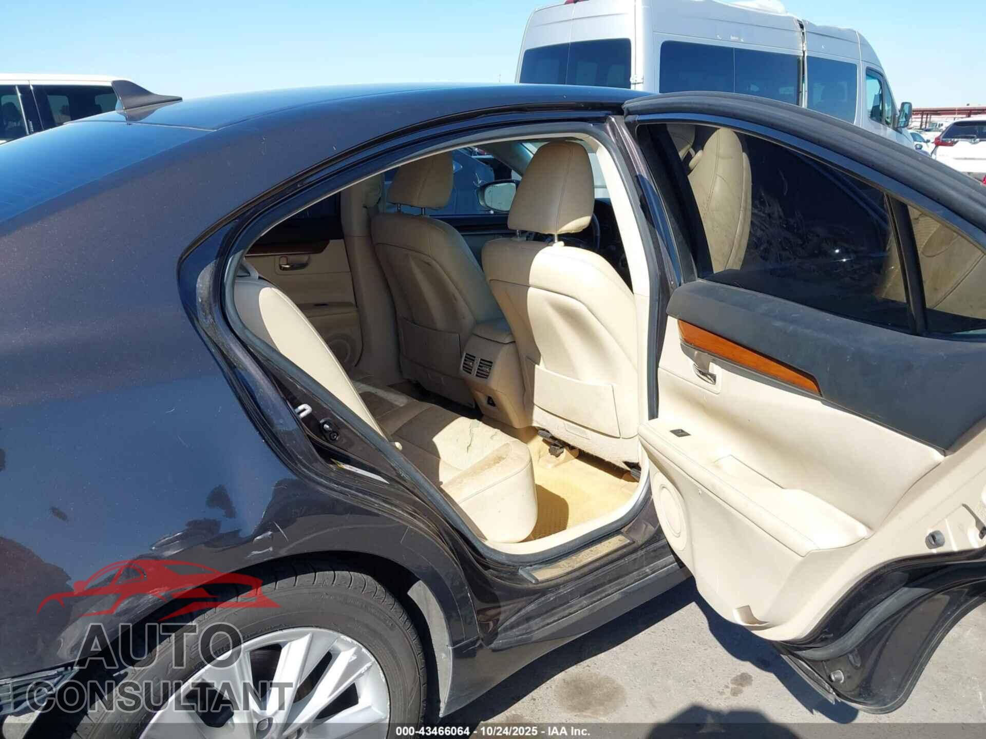 LEXUS ES 300H 2013 - JTHBW1GG8D2021493