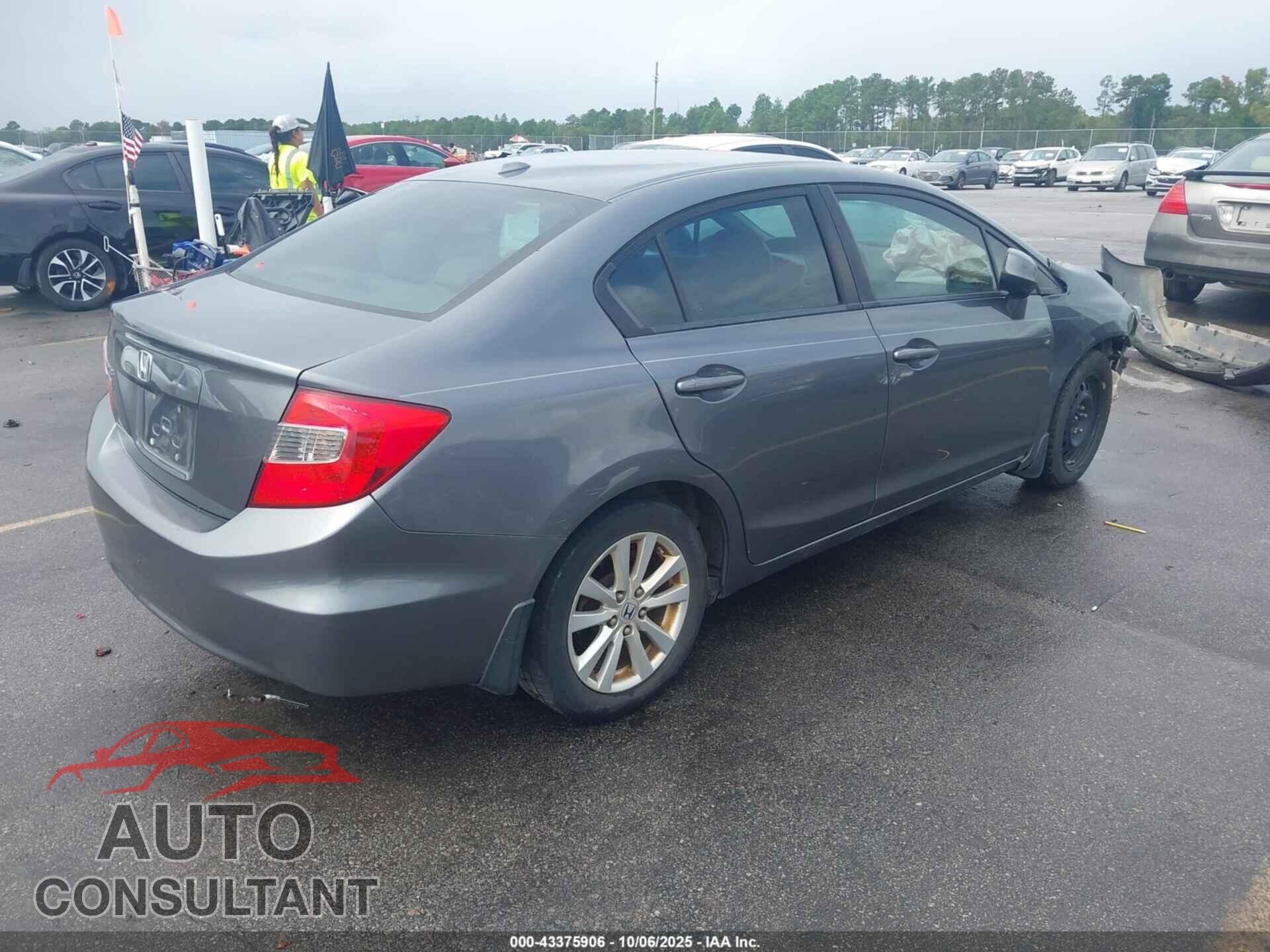 HONDA CIVIC 2012 - 19XFB2F95CE010914