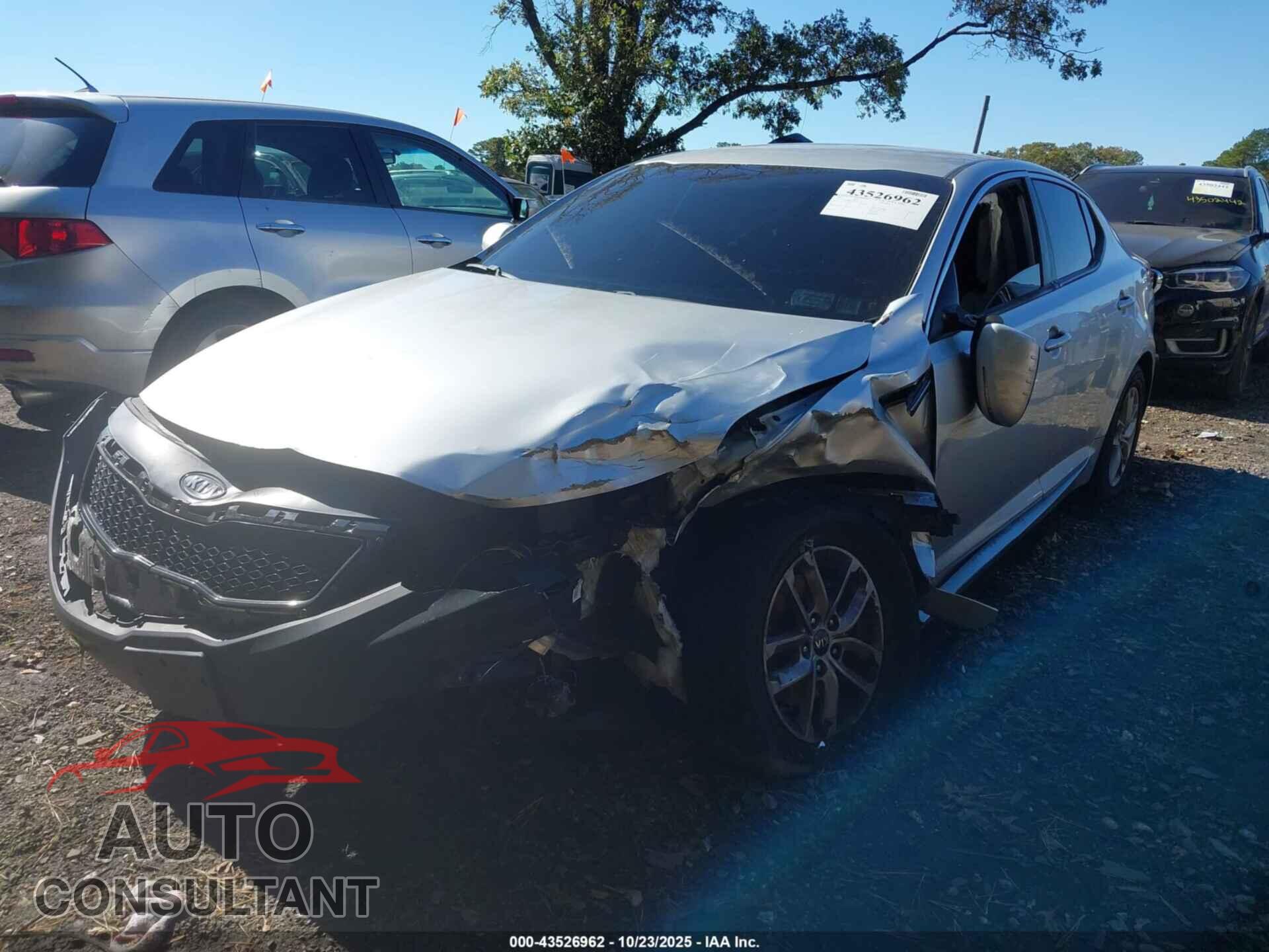 KIA OPTIMA 2011 - KNAGM4A78B5096761