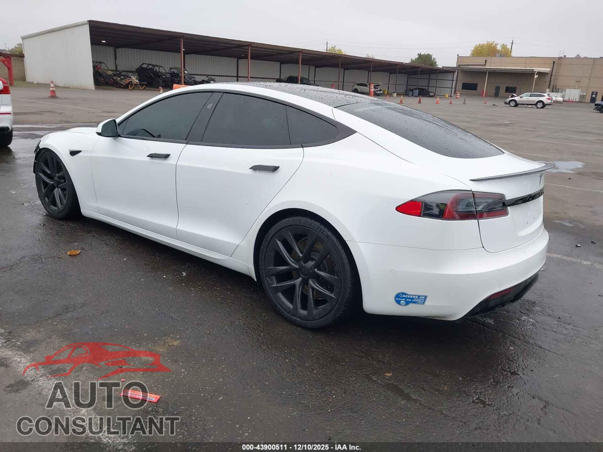 TESLA MODEL S 2021 - 5YJSA1E63MF431884