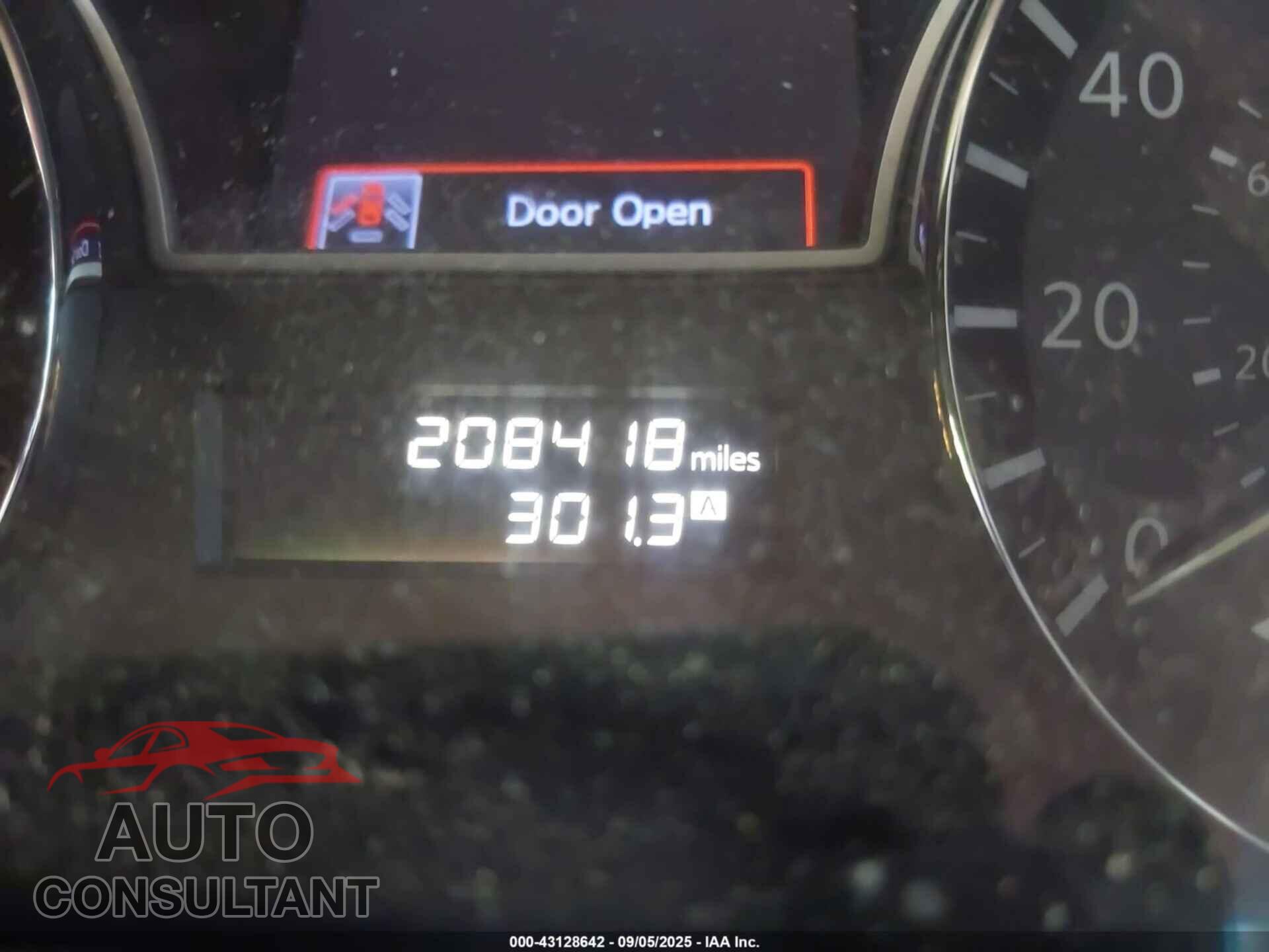 NISSAN PATHFINDER 2015 - 5N1AR2MM3FC603613