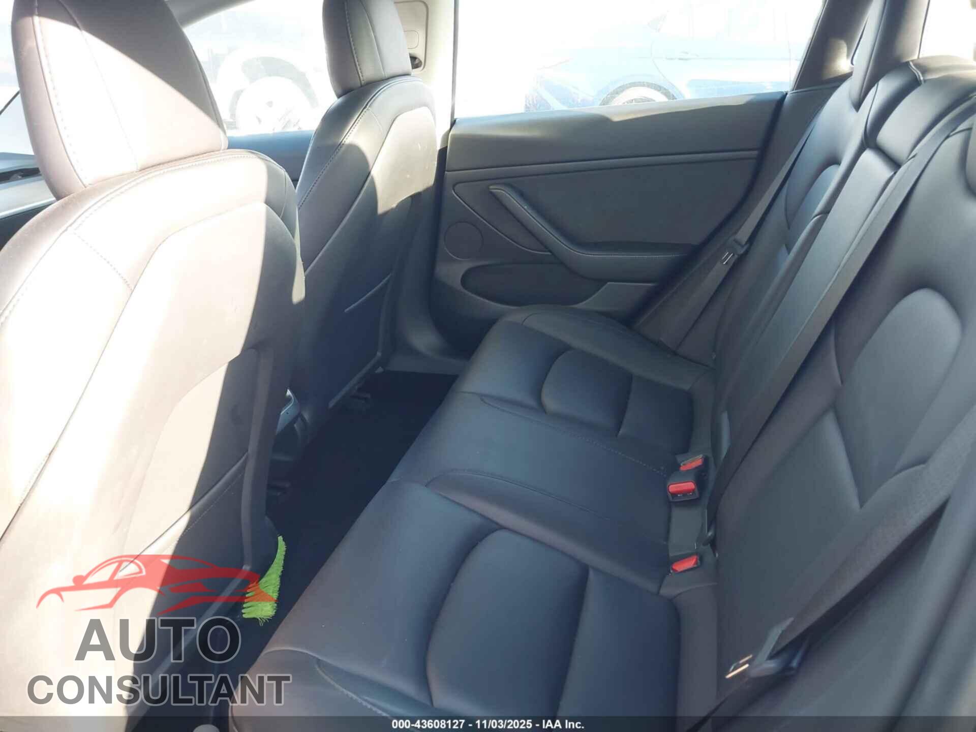 TESLA MODEL 3 2023 - 5YJ3E1EA4PF436870