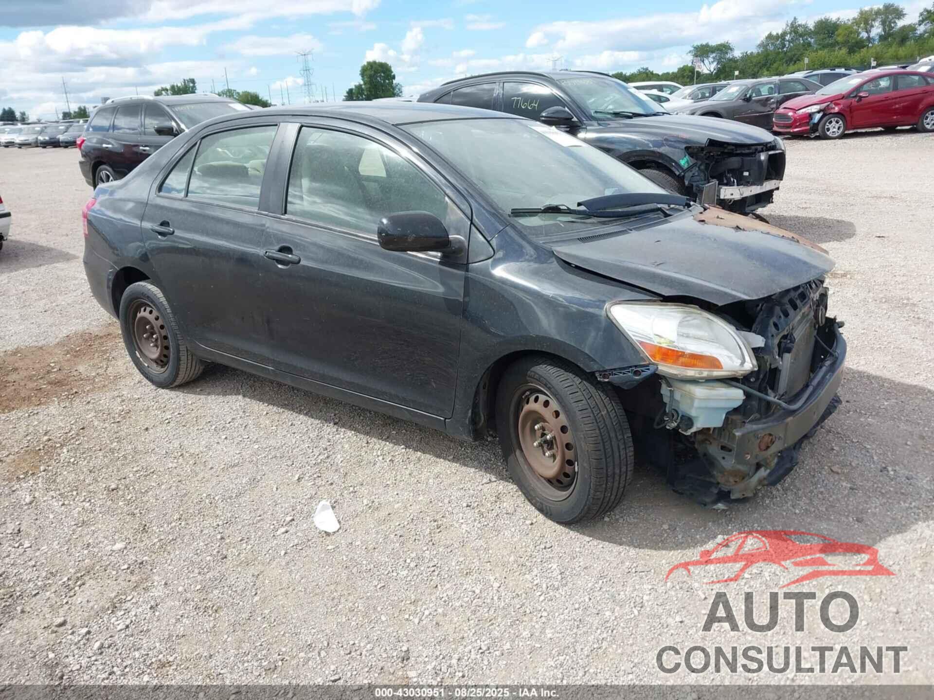 TOYOTA YARIS 2009 - JTDBT903X94045614