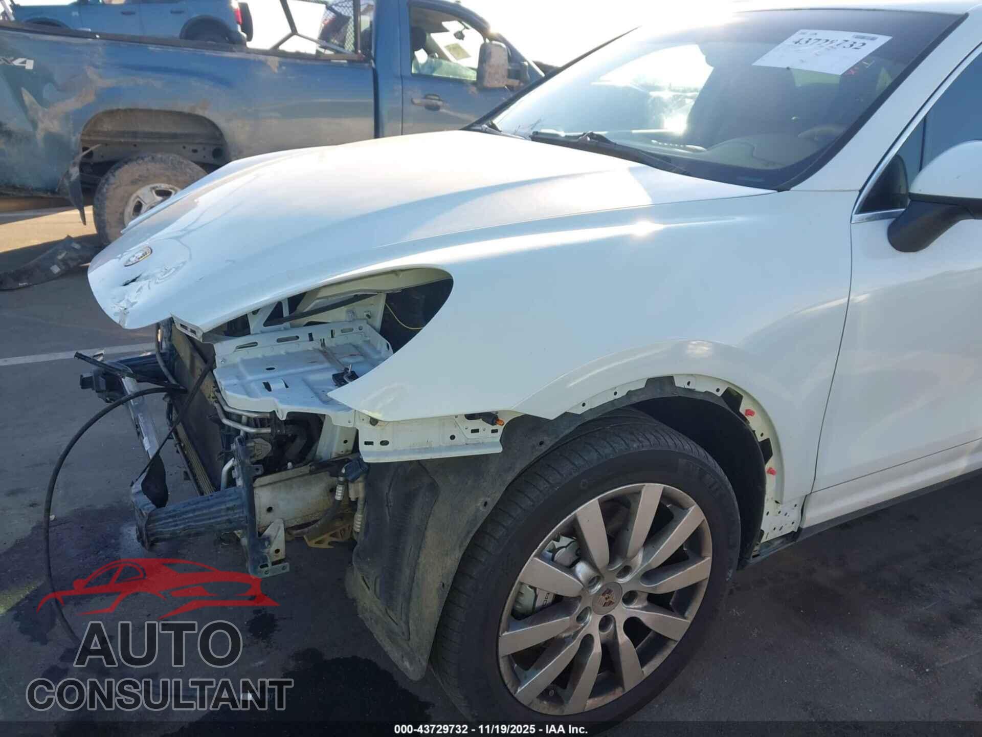 PORSCHE CAYENNE 2013 - WP1AB2A22DLA80043