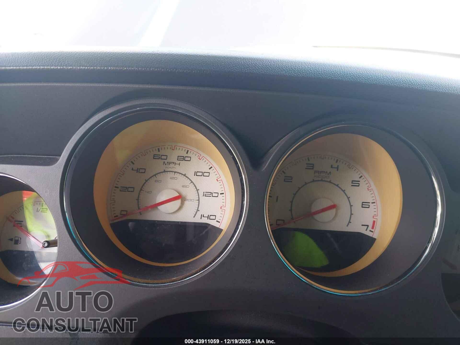 DODGE CHALLENGER 2012 - 2C3CDYAG3CH181207