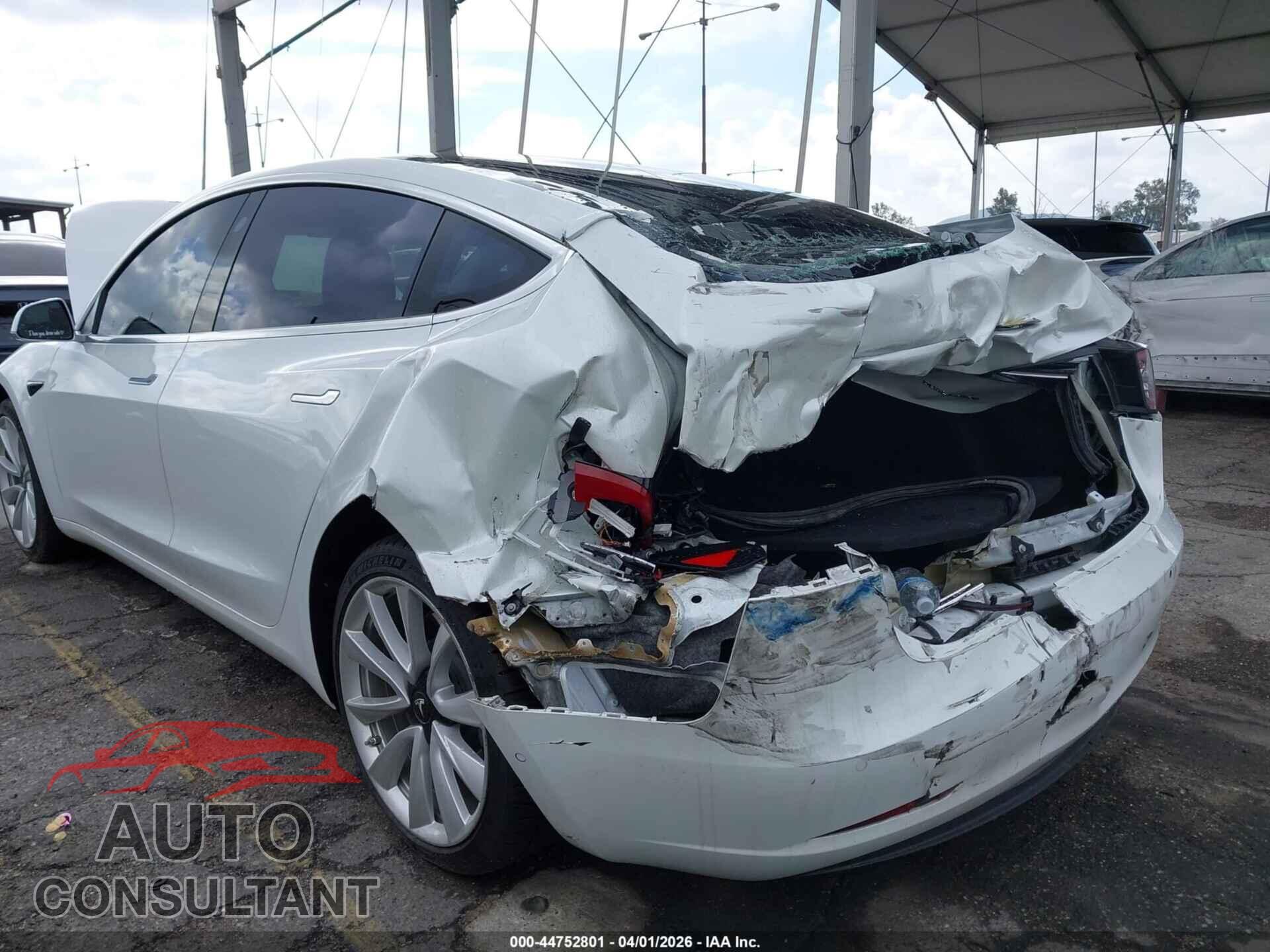 TESLA MODEL 3 2019 - 5YJ3E1EB6KF192012