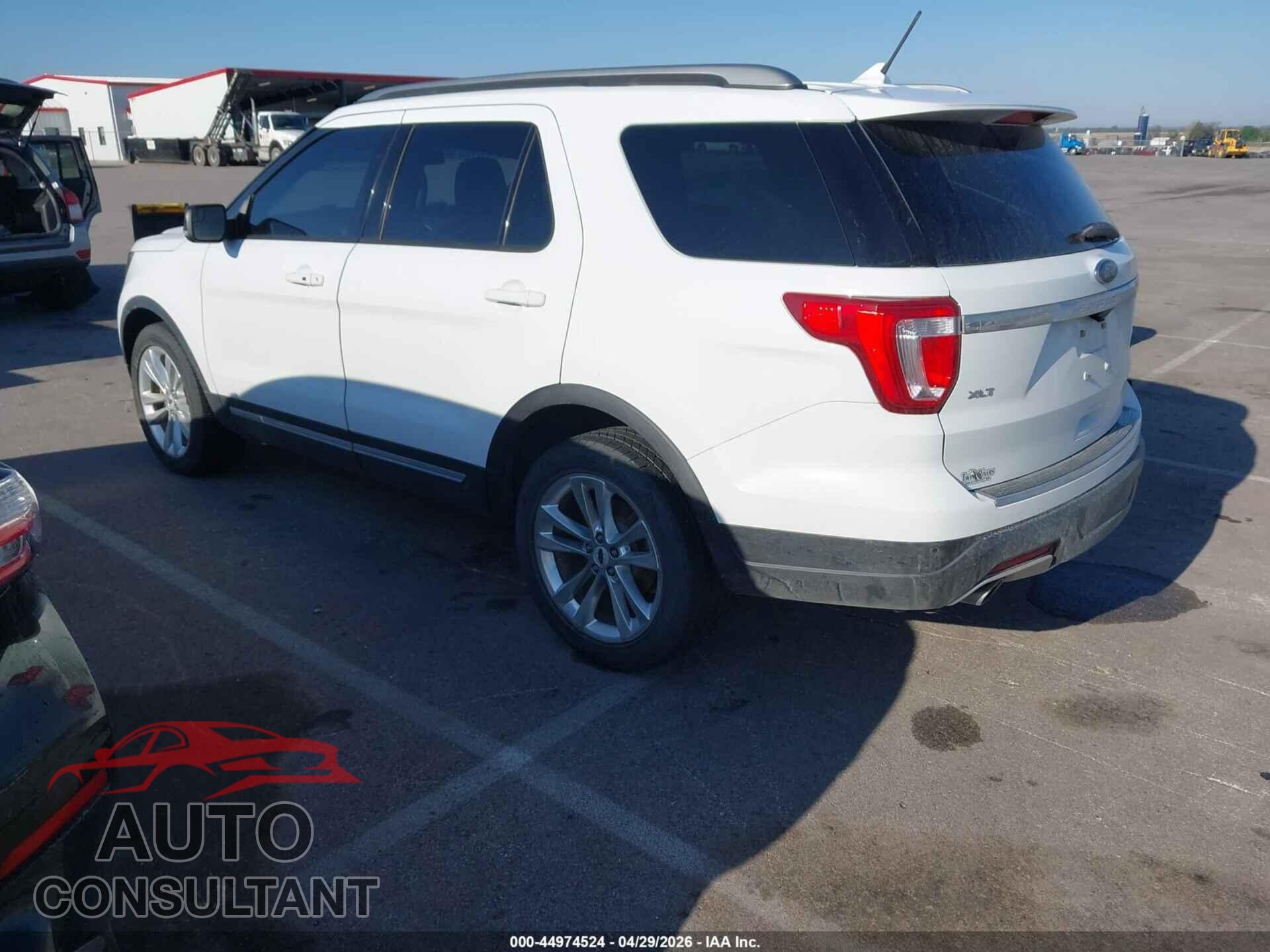 FORD EXPLORER 2018 - 1FM5K8D80JGB98985