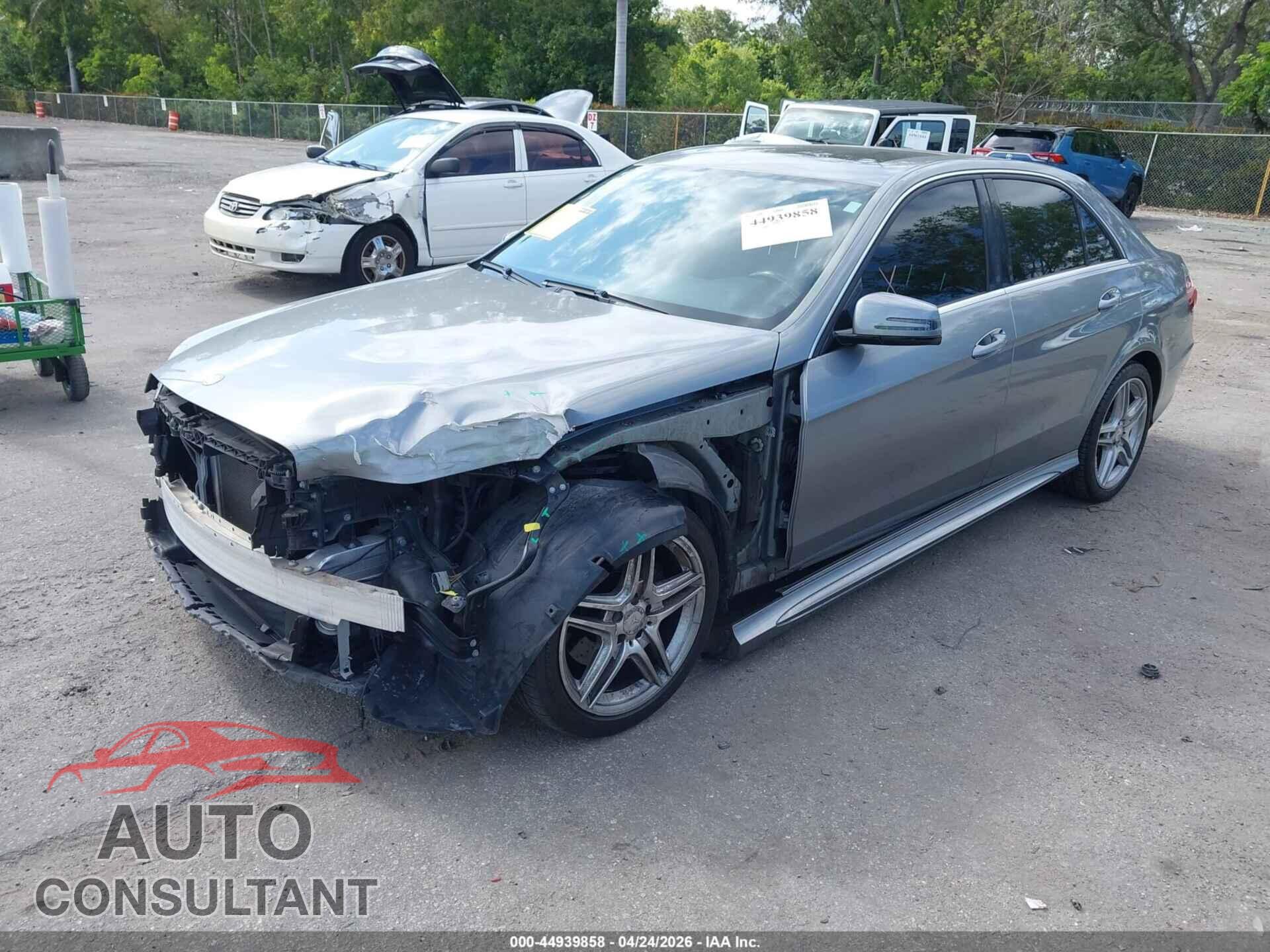 MERCEDES-BENZ E 350 2014 - WDDHF5KB5EA906830