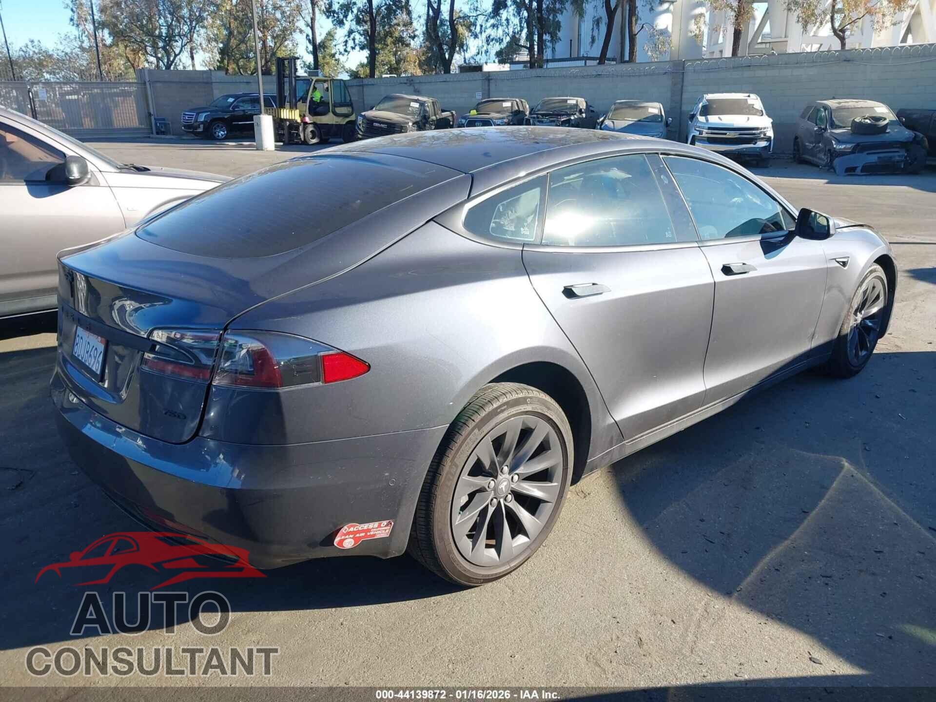 TESLA MODEL S 2018 - 5YJSA1E29JF249826