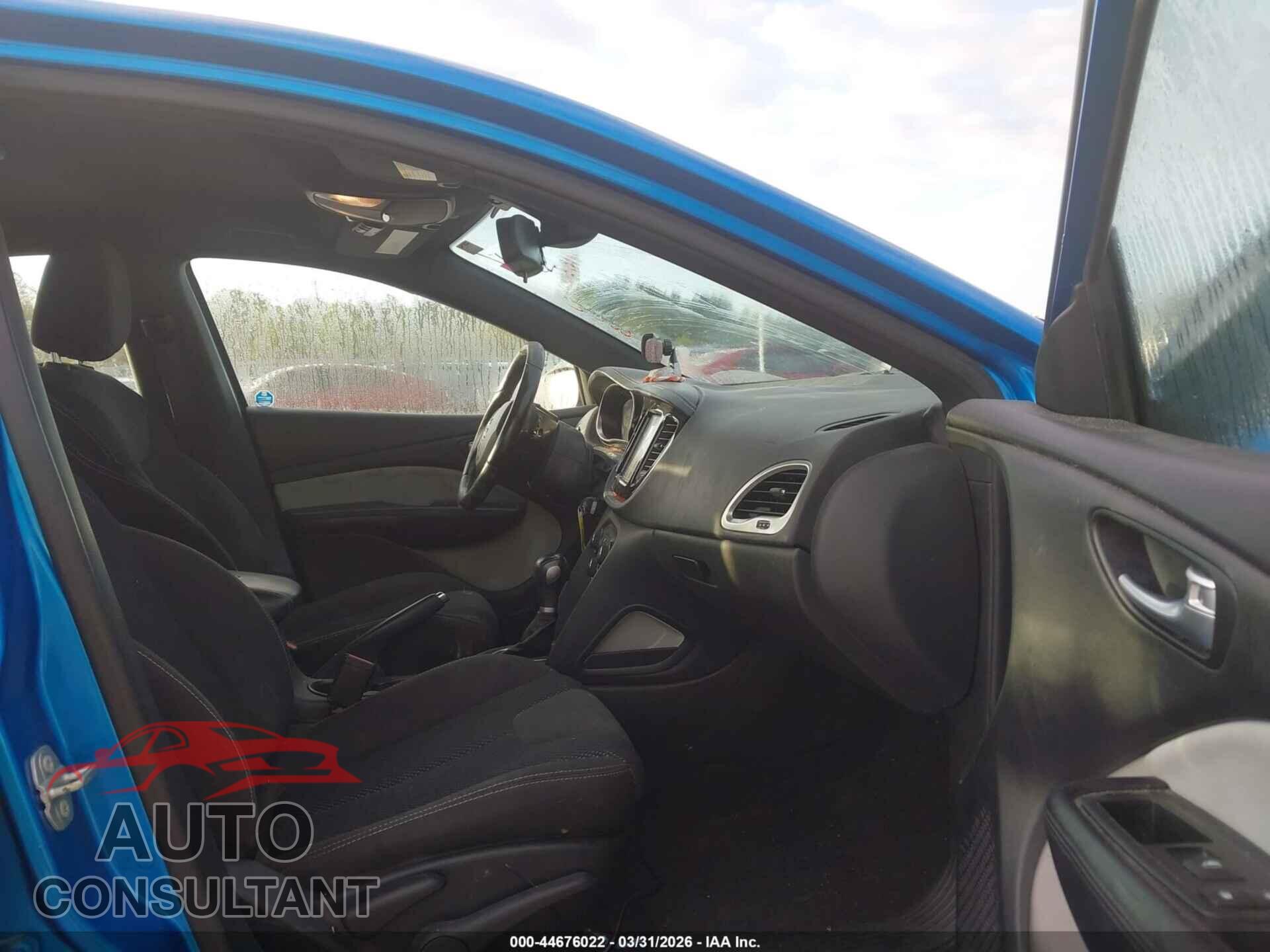 DODGE DART 2015 - 1C3CDFBB3FD278237