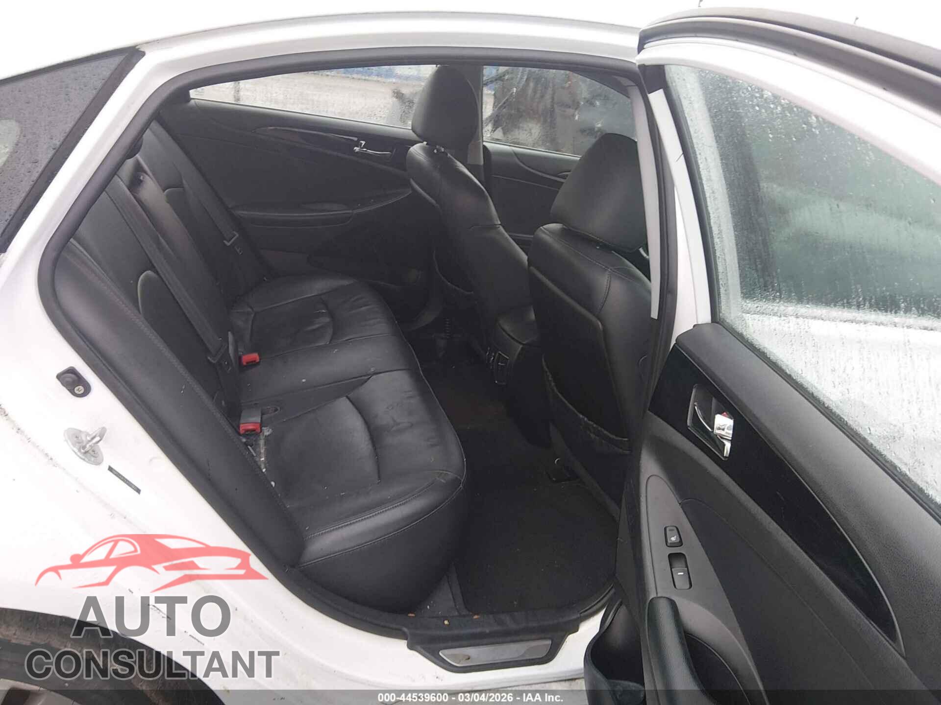 HYUNDAI SONATA 2012 - 5NPEC4AC5CH320855