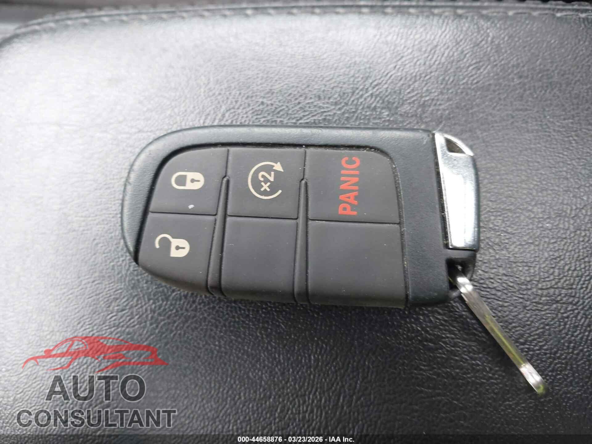 JEEP COMPASS 2020 - 3C4NJDBB8LT115235