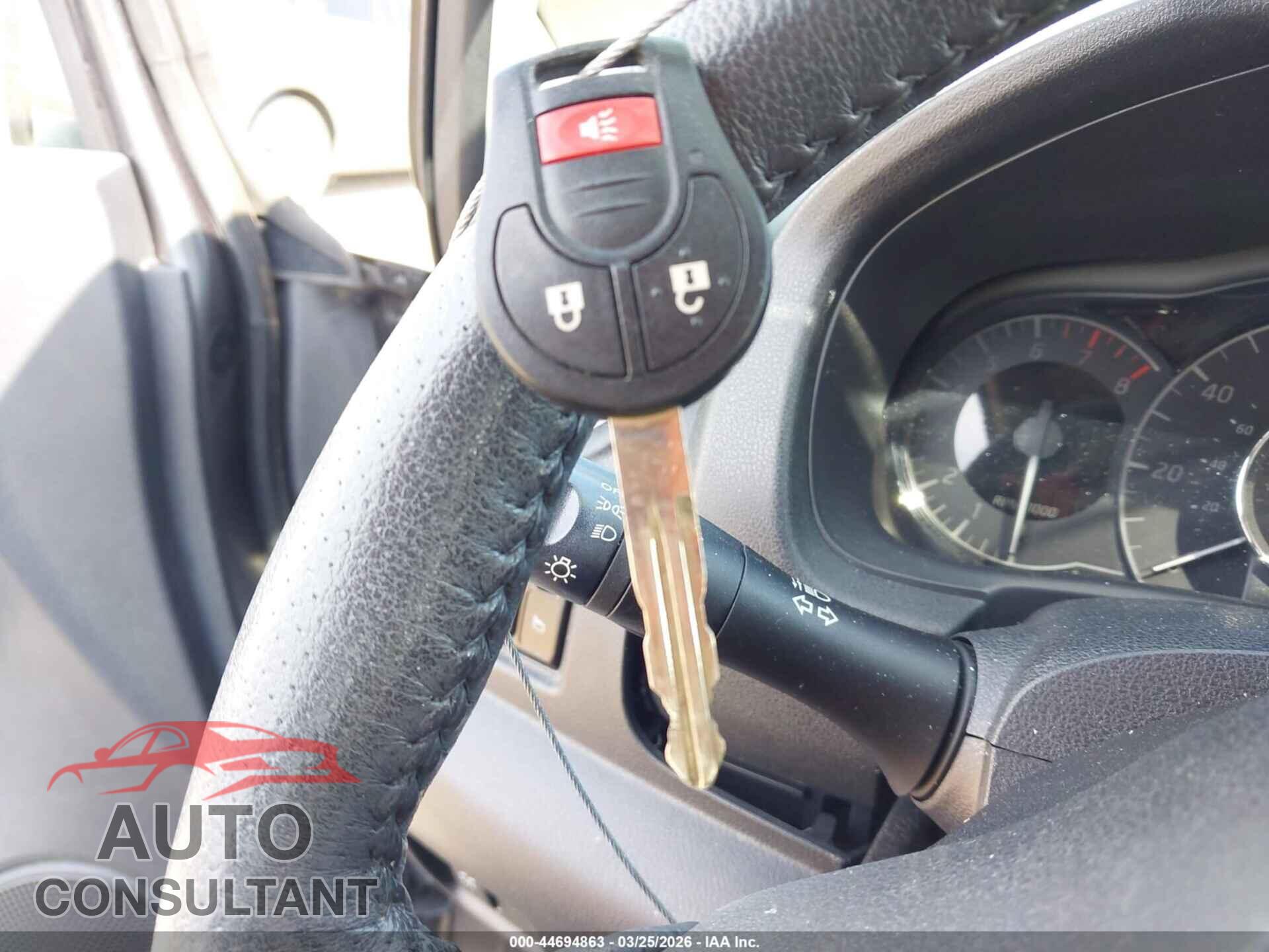 NISSAN VERSA NOTE 2017 - 3N1CE2CP7HL368406
