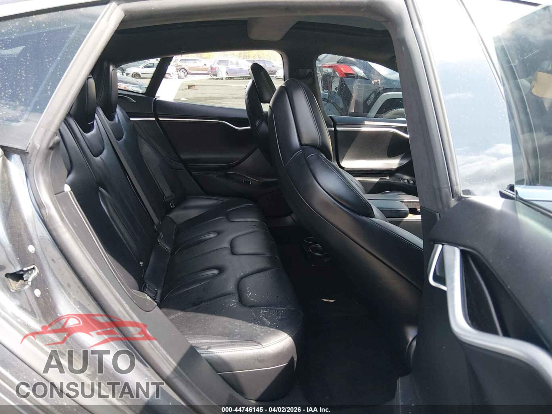 TESLA MODEL S 2017 - 5YJSA1E28HF200191