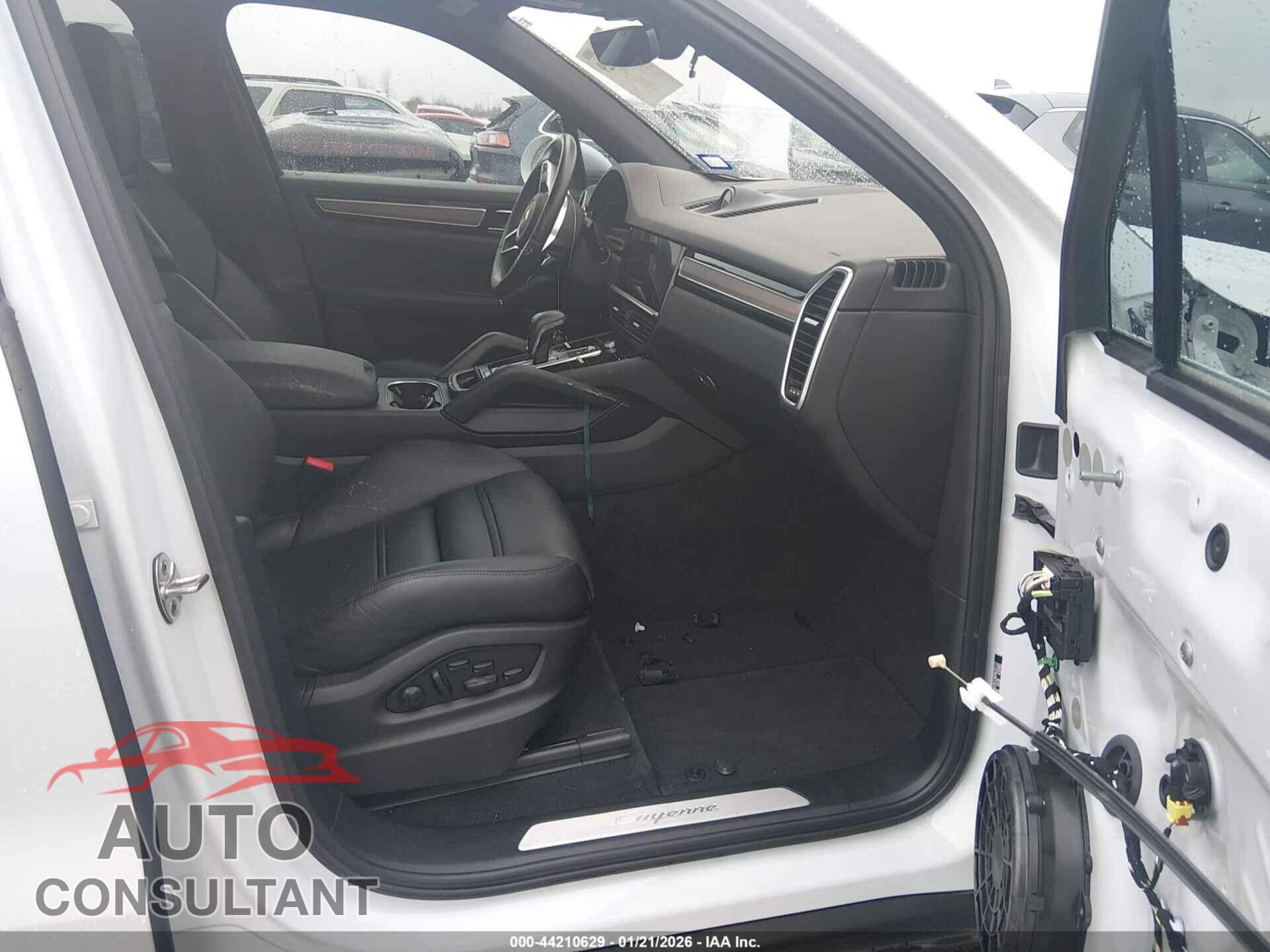 PORSCHE CAYENNE 2022 - WP1AA2AY1NDA05112