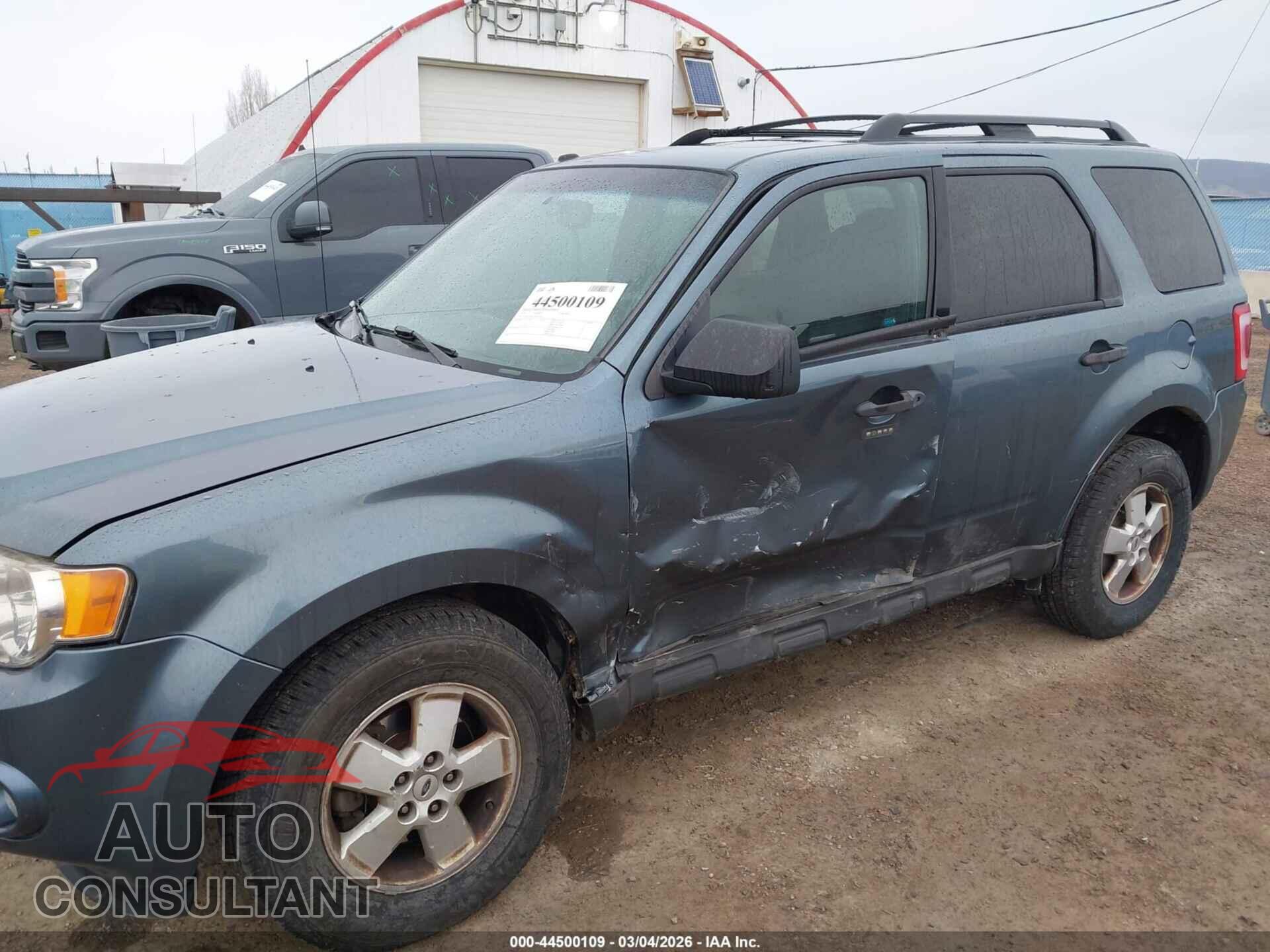 FORD ESCAPE 2010 - 1FMCU9DG2AKD11766