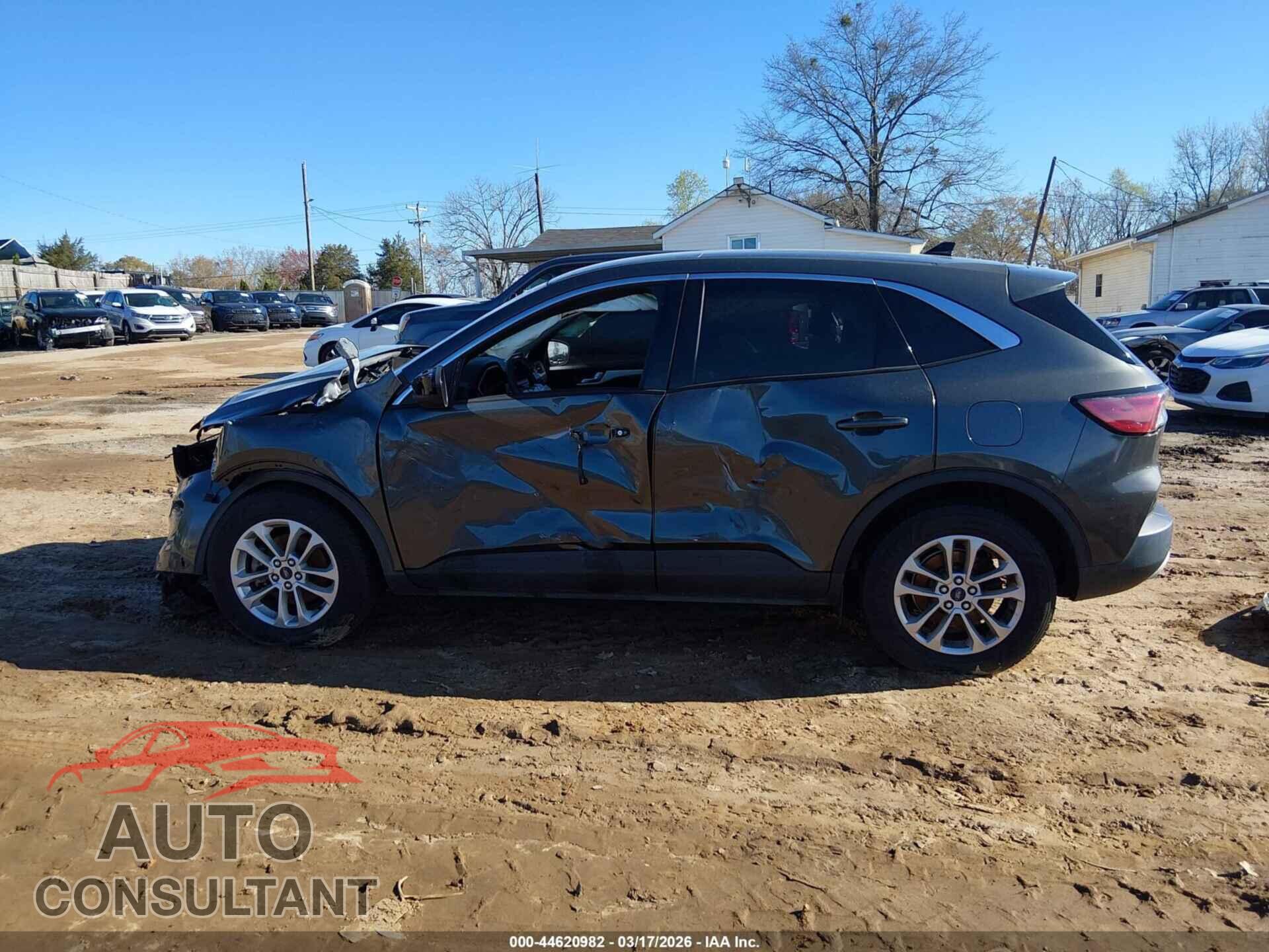 FORD ESCAPE 2020 - 1FMCU0G64LUA38092