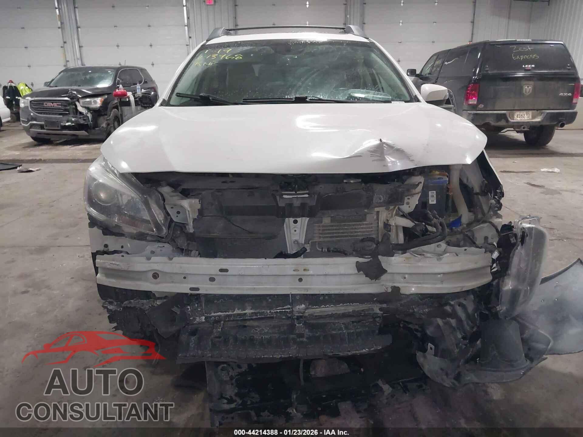 SUBARU OUTBACK 2017 - 4S4BSANC7H3331191