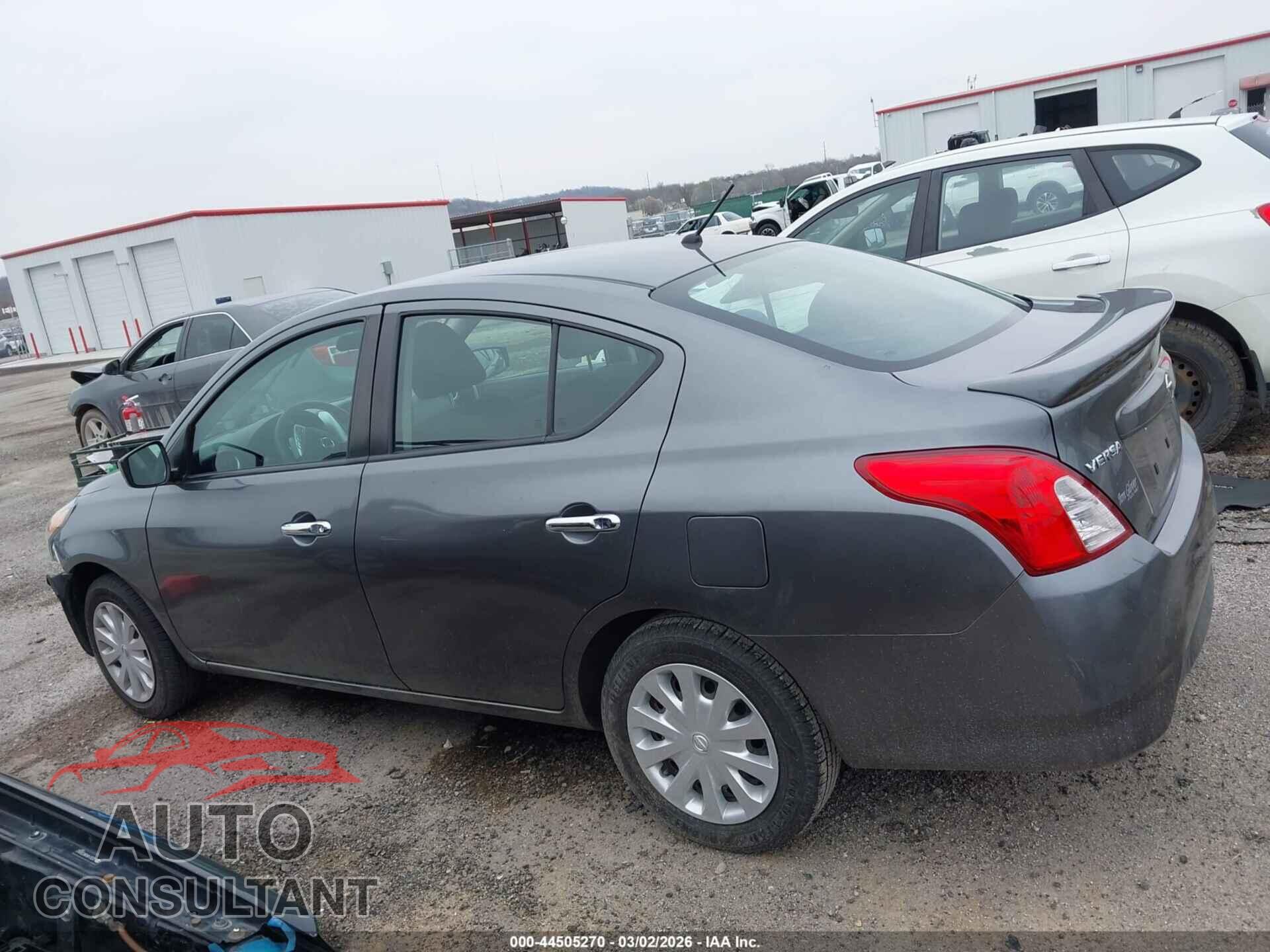 NISSAN VERSA 2019 - 3N1CN7AP8KL862376