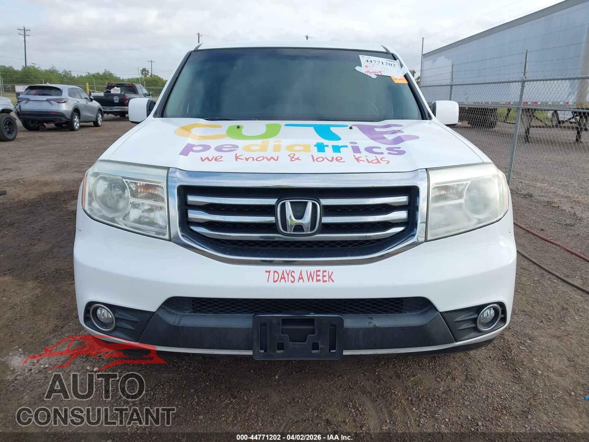 HONDA PILOT 2014 - 5FNYF3H51EB024447