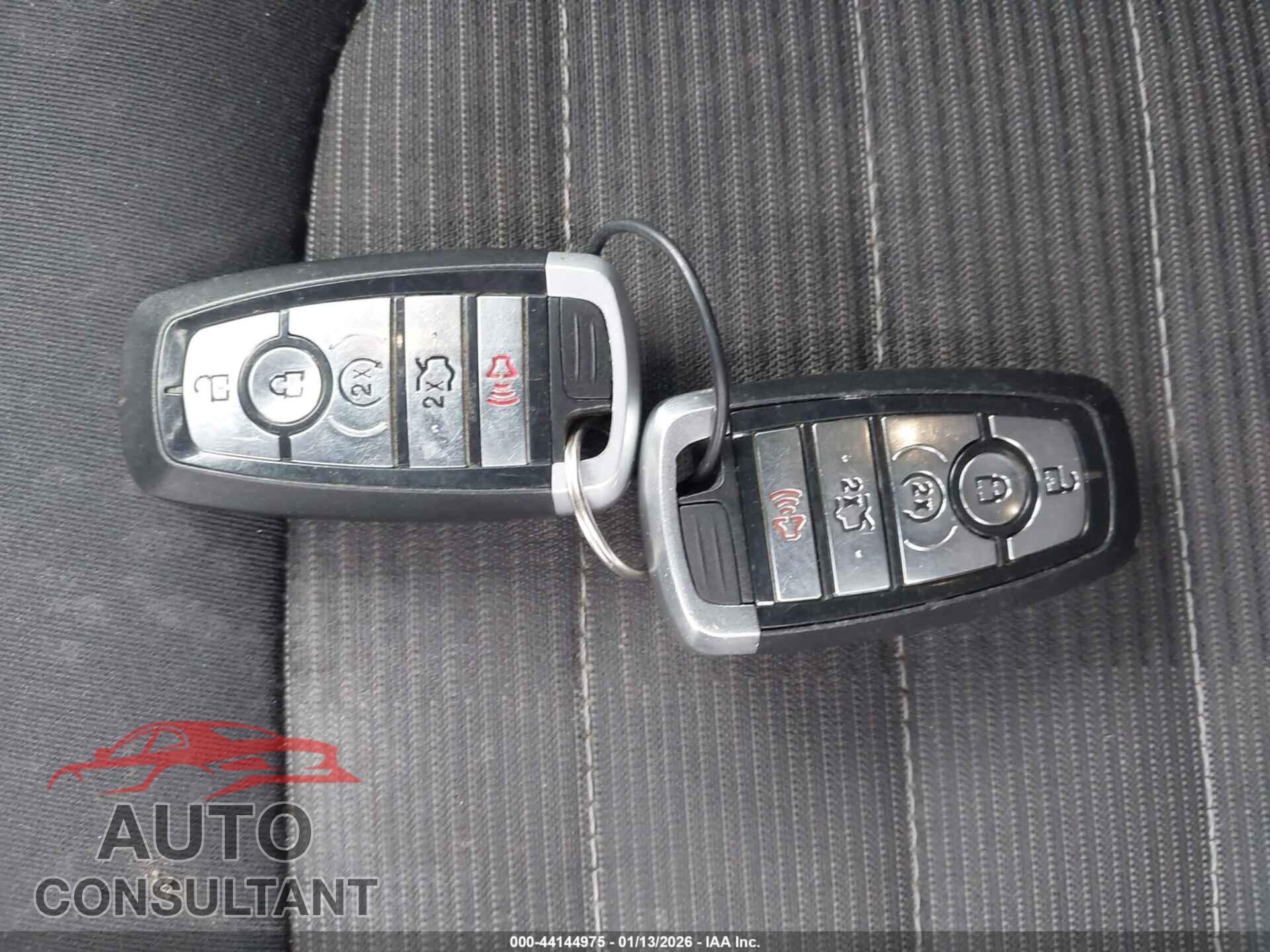 FORD EDGE 2019 - 2FMPK4J95KBB01643