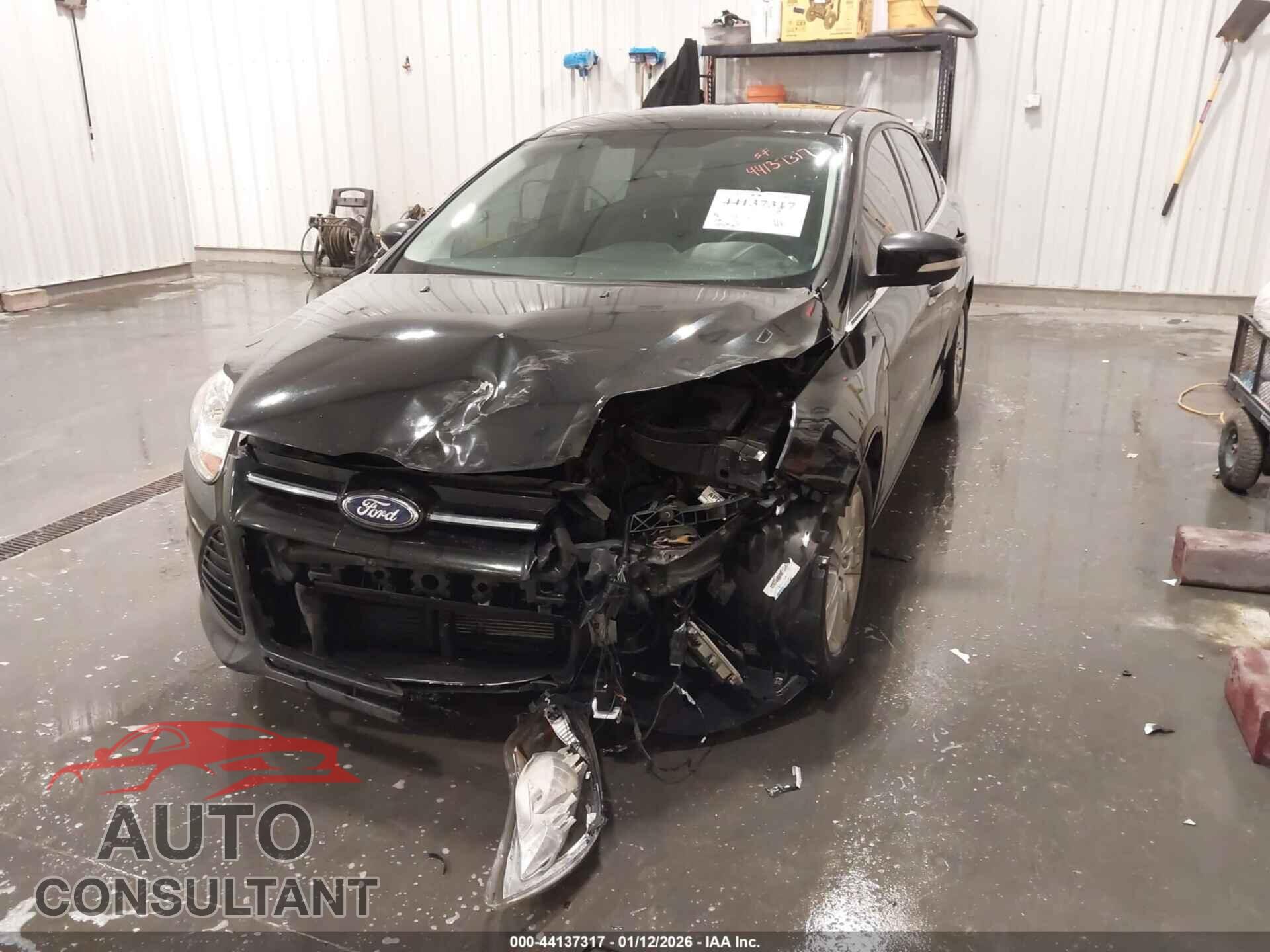 FORD FOCUS 2012 - 1FAHP3H21CL363177