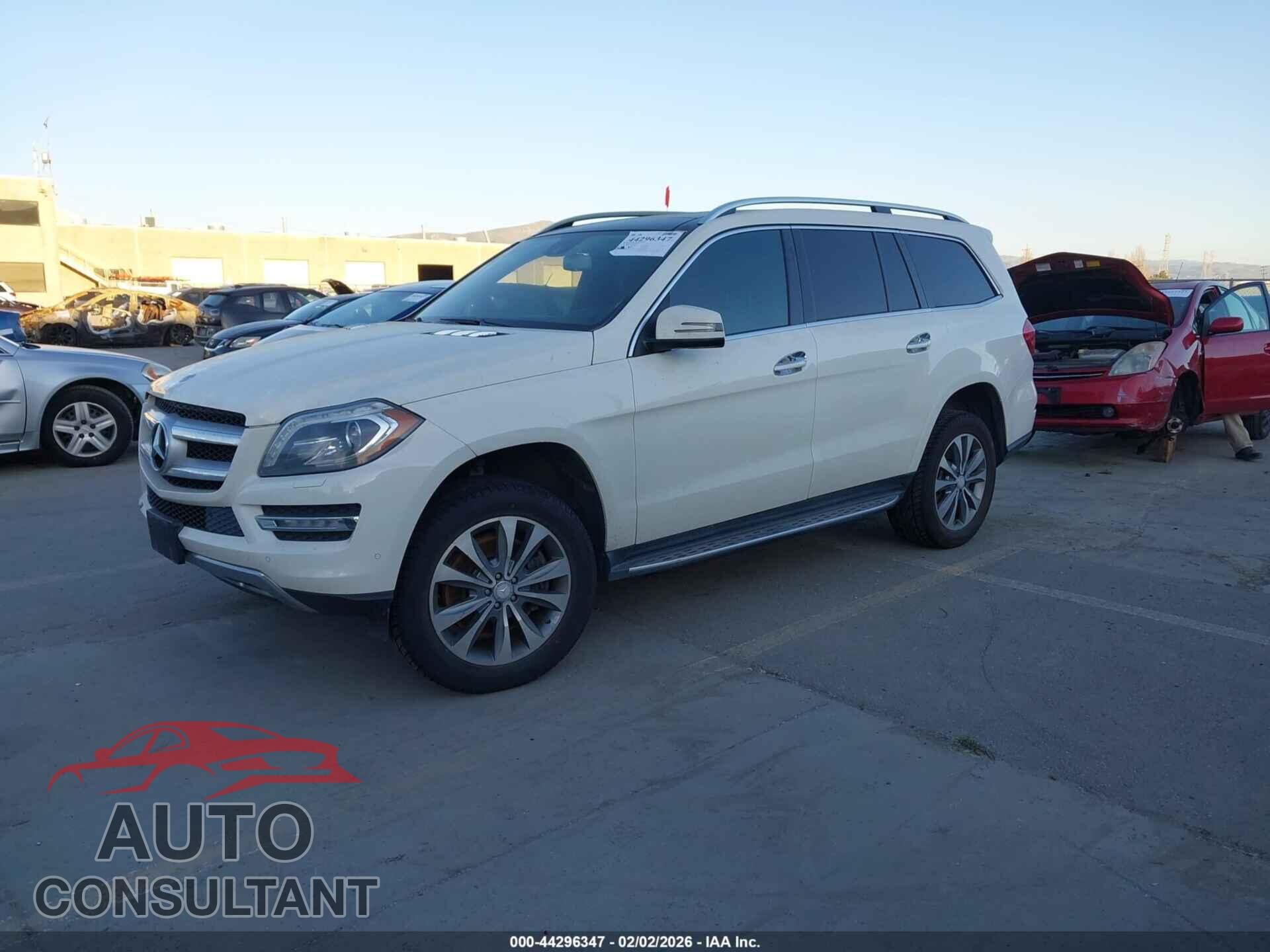 MERCEDES-BENZ GL 450 2013 - 4JGDF7CE4DA241426