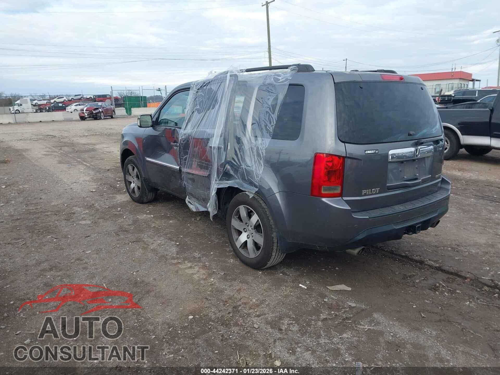 HONDA PILOT 2014 - 5FNYF3H97EB004657