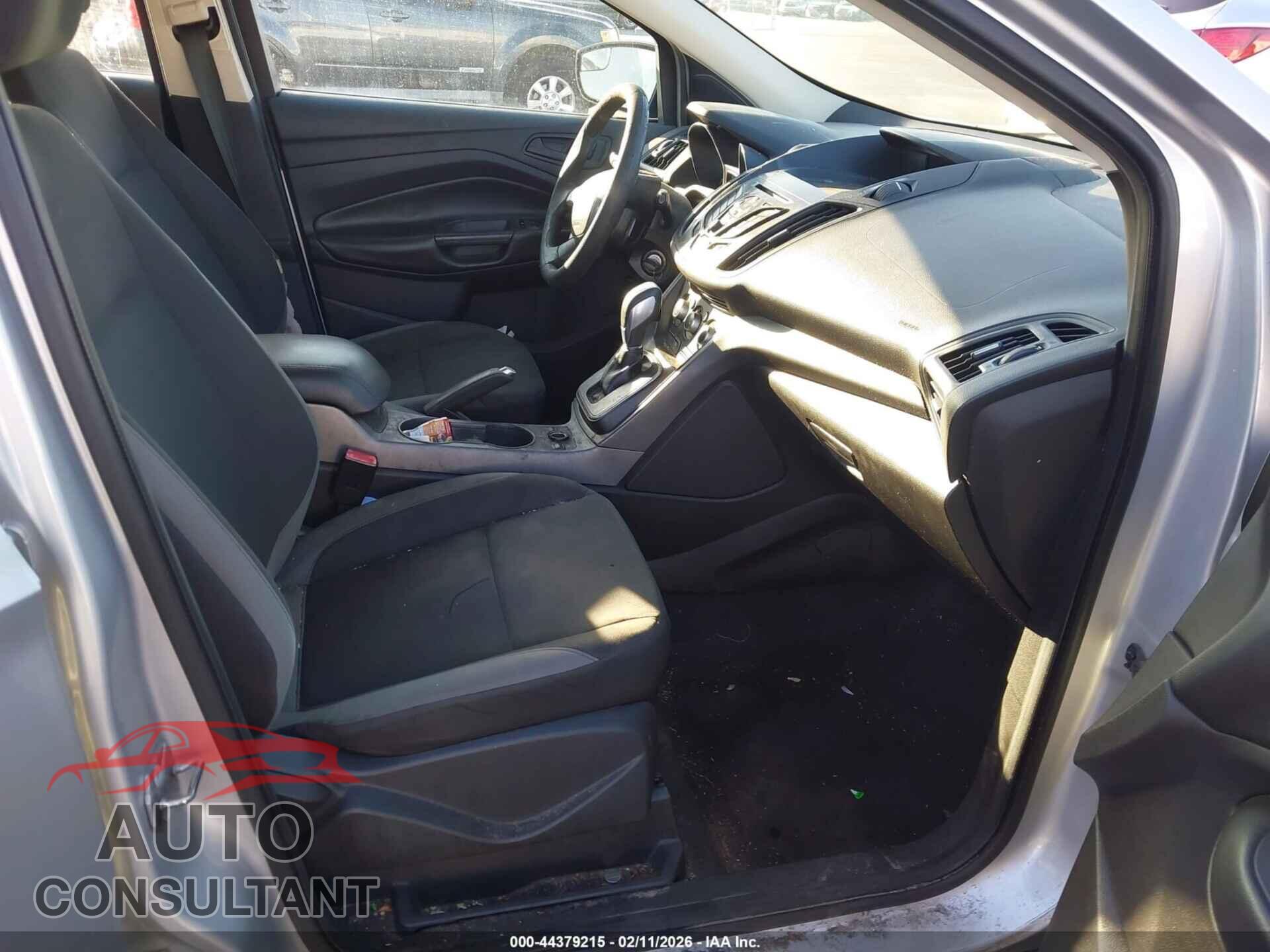 FORD ESCAPE 2013 - 1FMCU0F72DUB81943