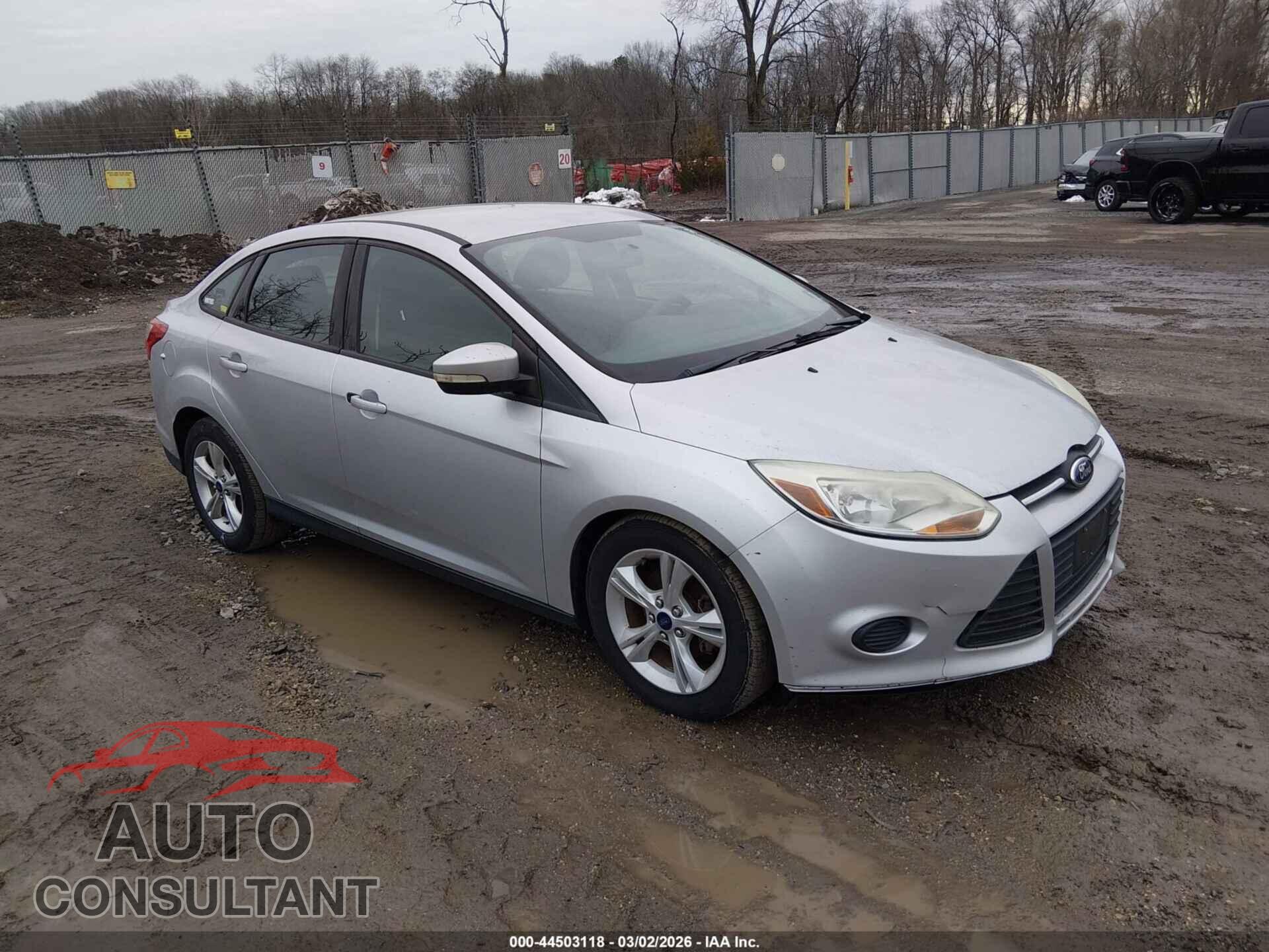 FORD FOCUS 2013 - 1FADP3F21DL330103