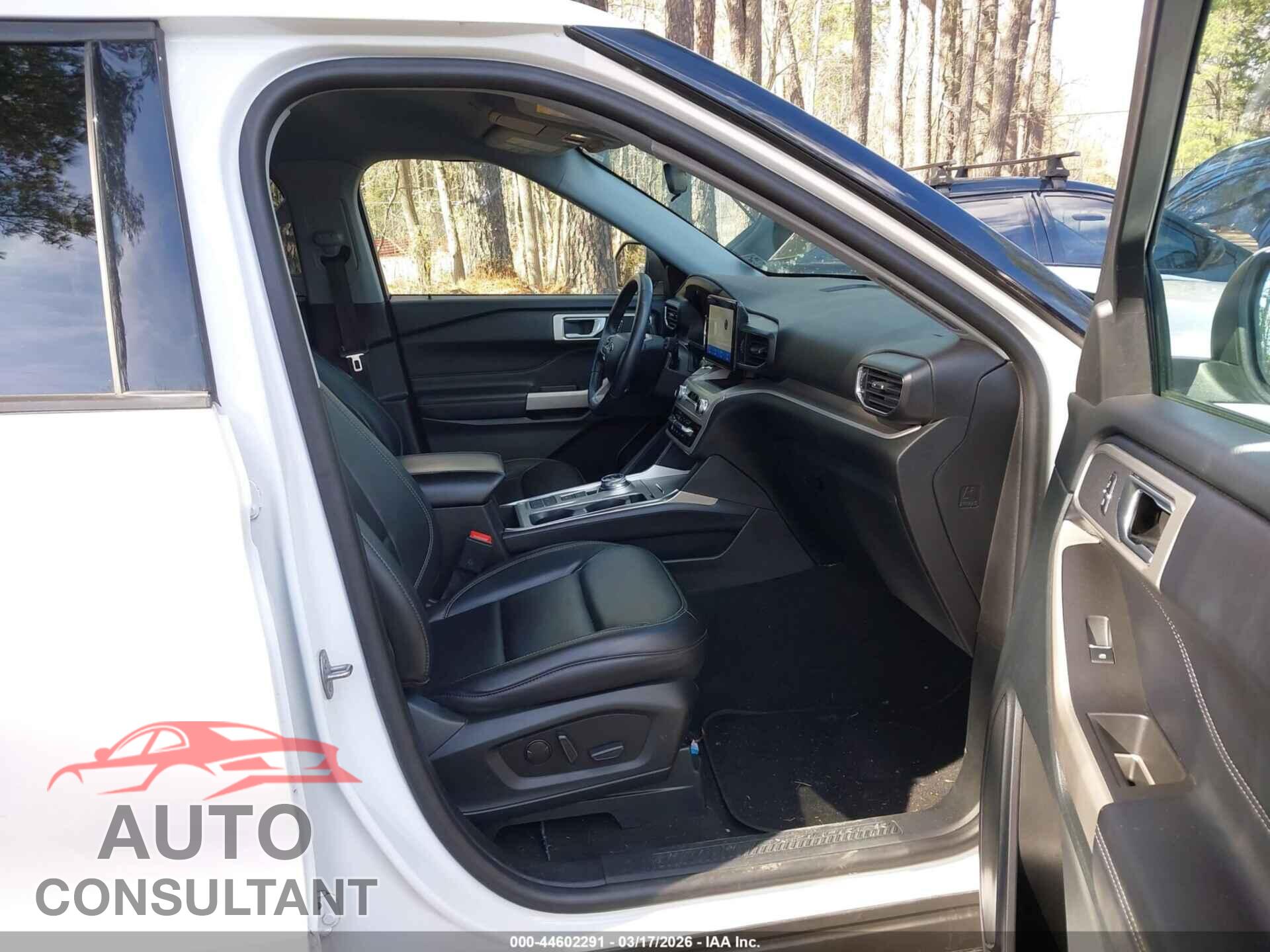 FORD EXPLORER 2023 - 1FMSK7DH8PGB72219
