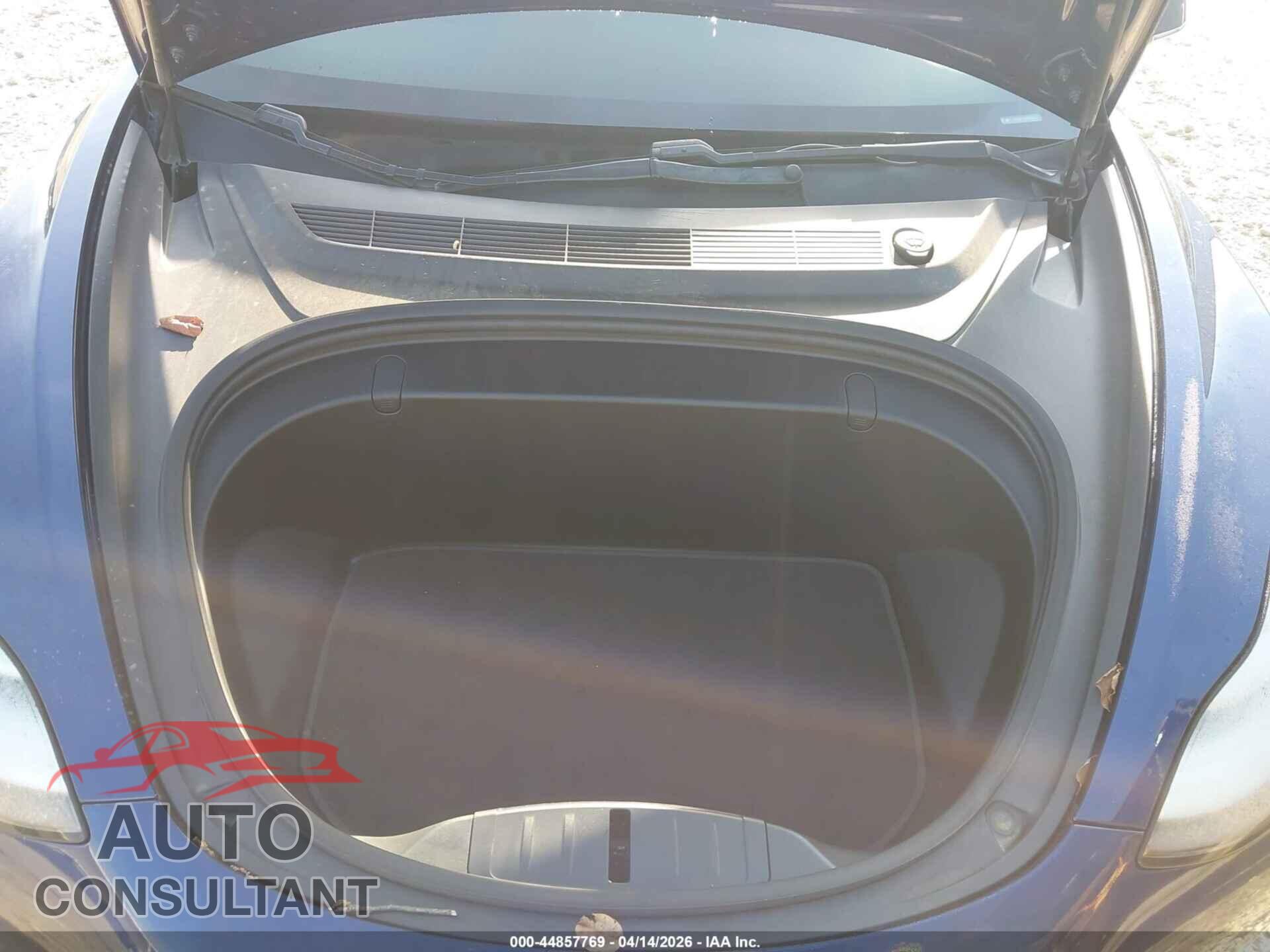 TESLA MODEL 3 2018 - 5YJ3E1EA5JF108963