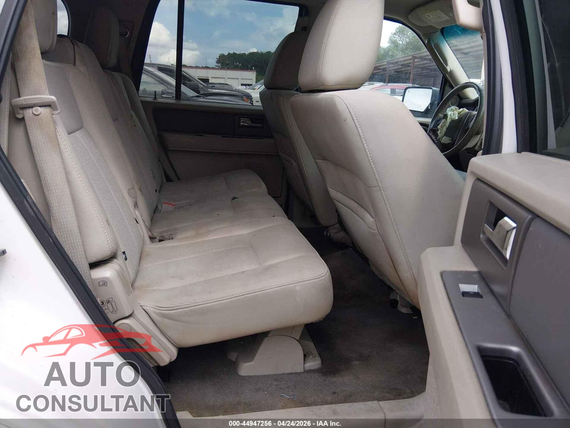 FORD EXPEDITION 2011 - 1FMJU1H56BEF53560