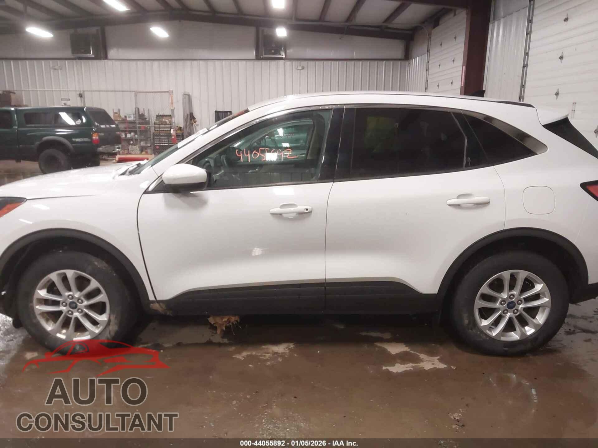 FORD ESCAPE 2020 - 1FMCU9G64LUA71730