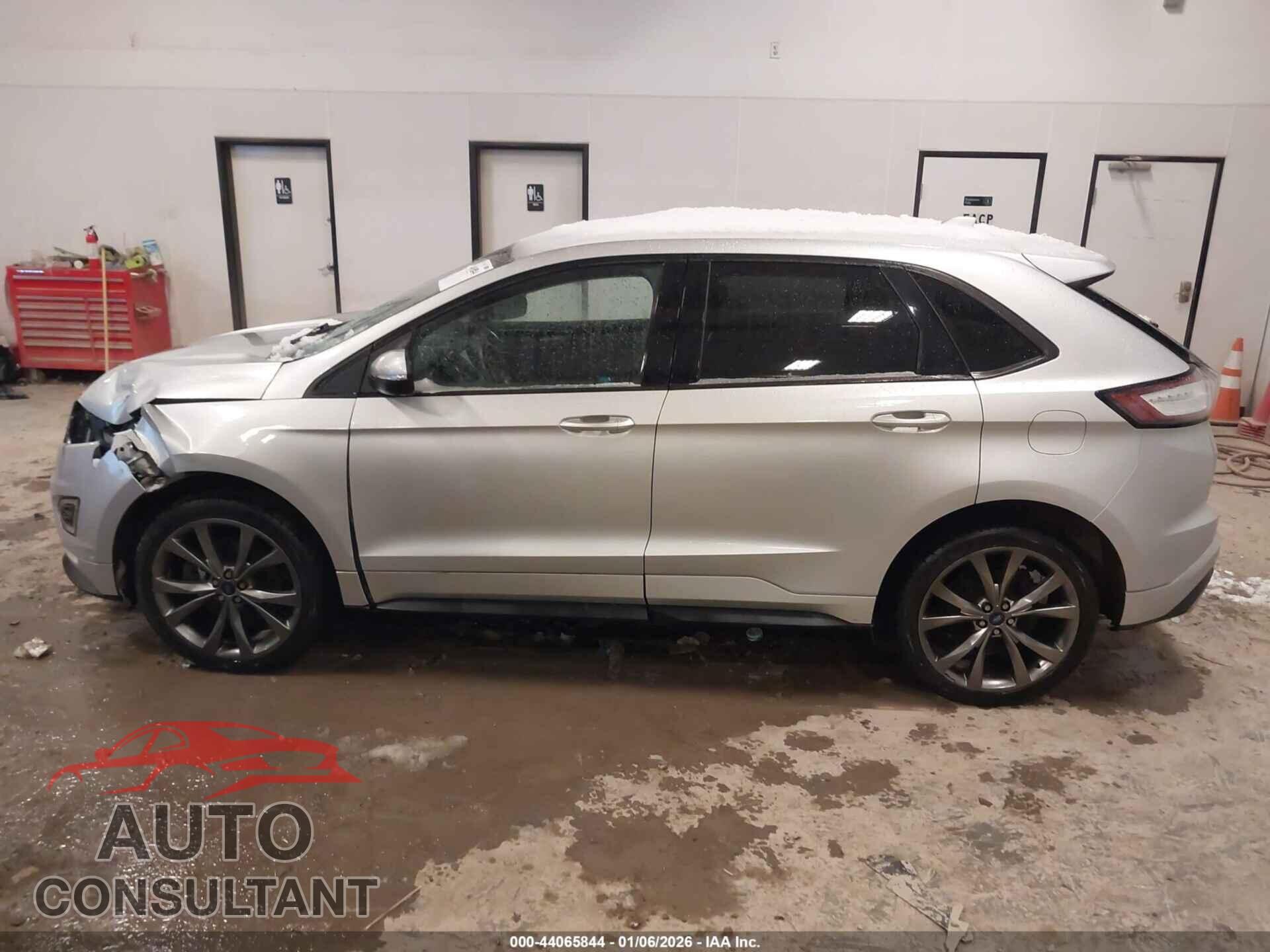 FORD EDGE 2016 - 2FMPK4AP1GBB10779